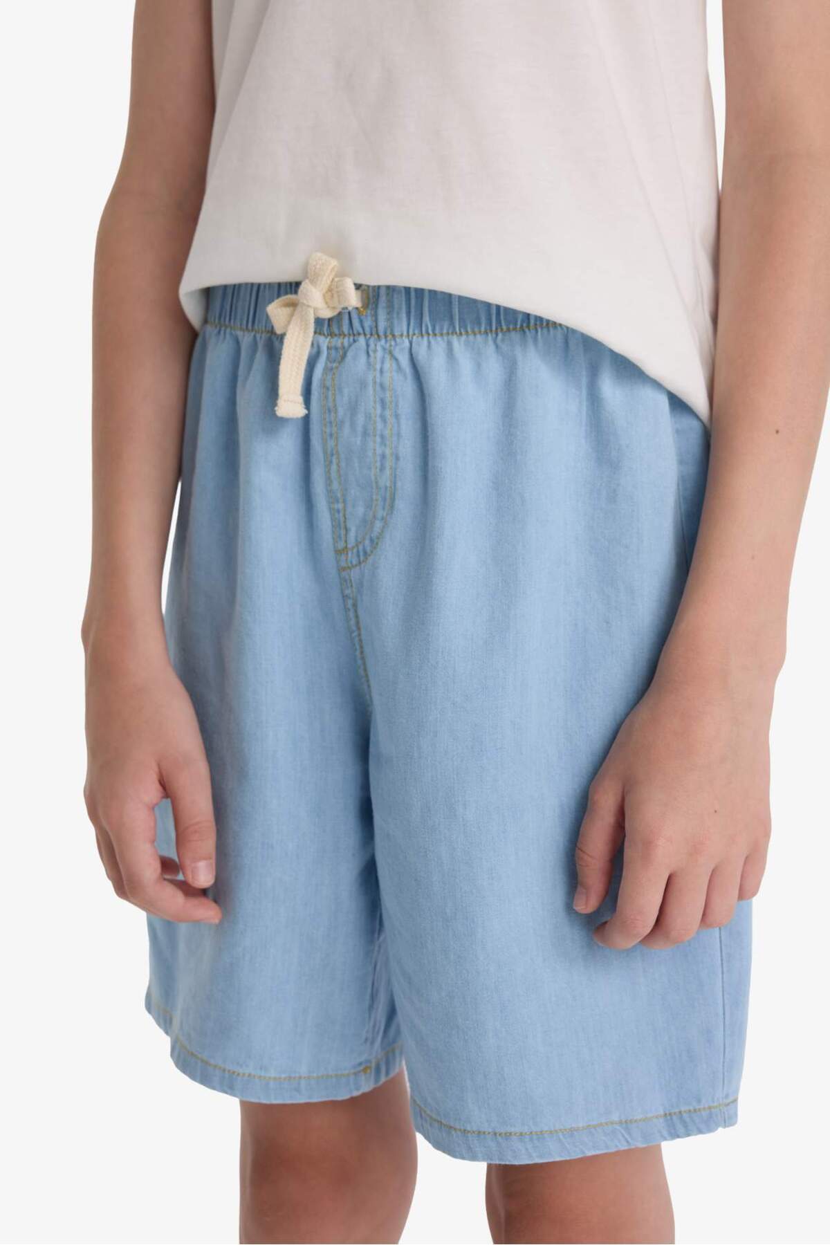 DeFacto %100 Pamuk Beli Lastikli Jean Şort Erkek Çocuk D8575A825SM görsel 5