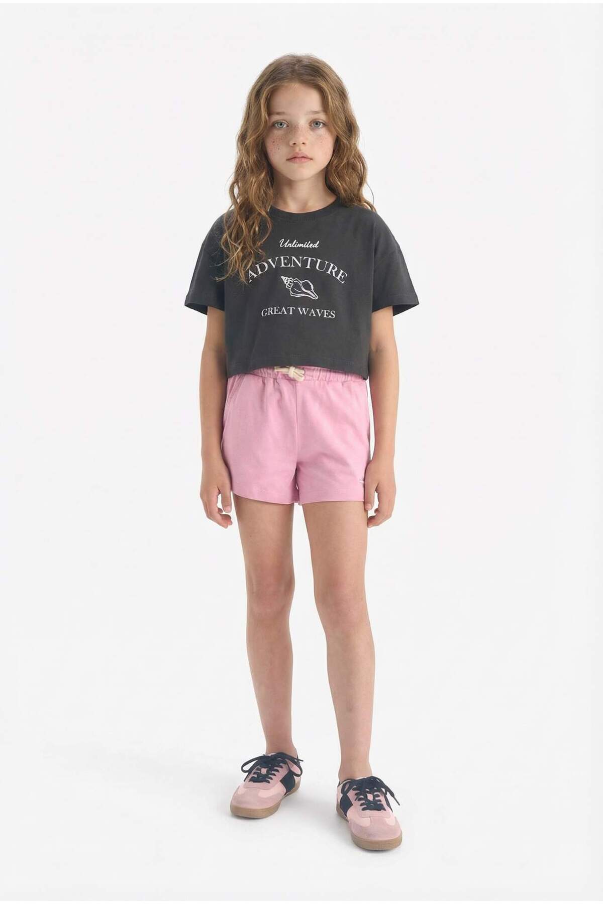 DeFacto Bedruckte Shorts mit elastischem Bund für Mädchen A2455A825HS