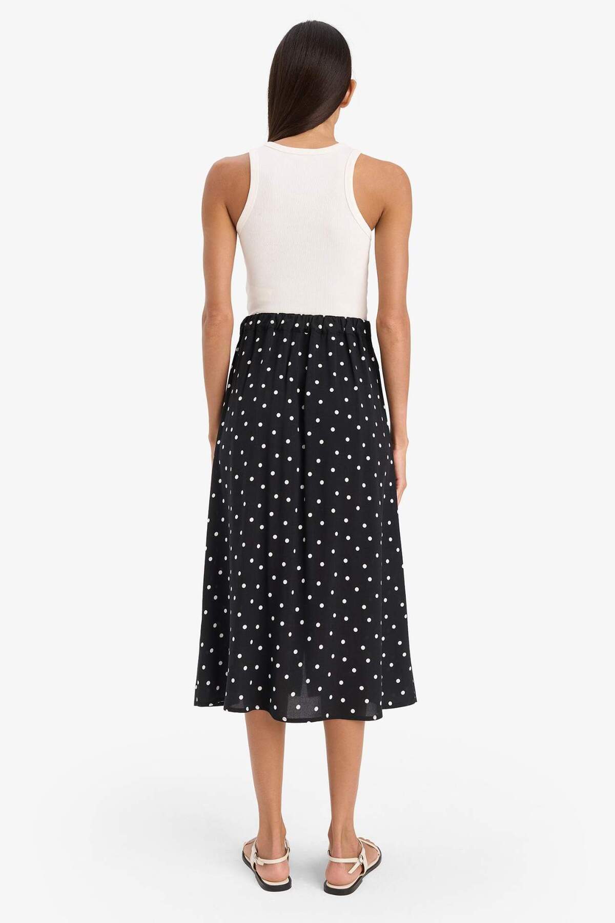 Defacto  A Form Puantiyeli Düğmeli Normal Bel Midi Etek Z8094AZ25SM - Görsel 7