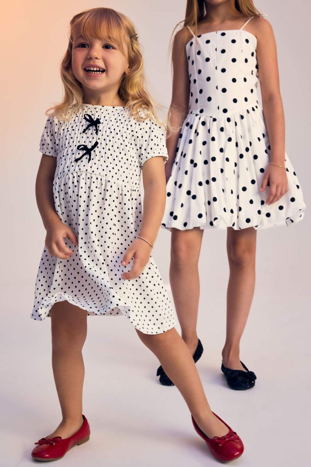 Defacto Puantiyeli Kısa Kollu Yazlık Elbise Kız Bebek E8719A525SM fotoğrafı 2 (önizleme)
