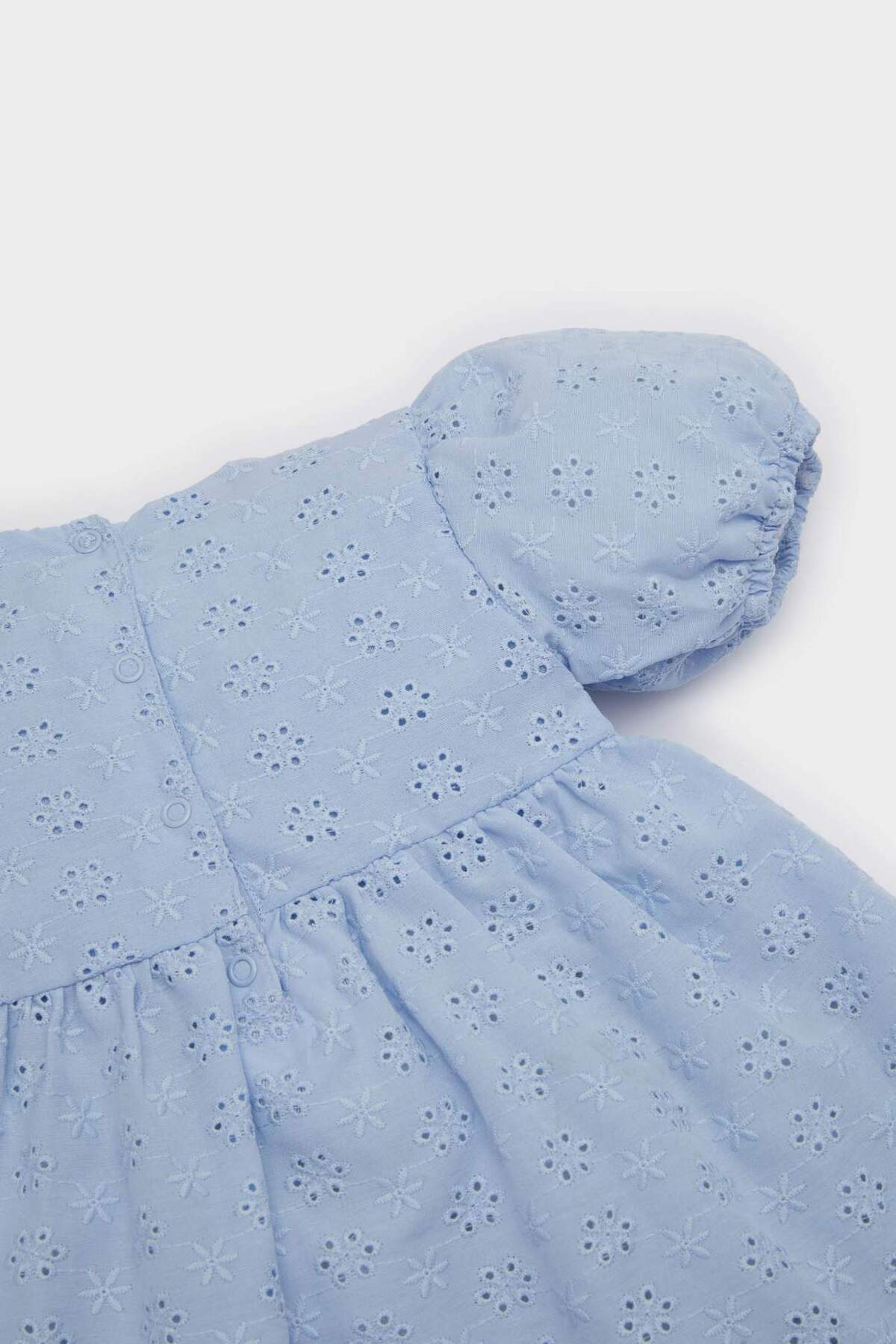 Defacto 2'li Takım Çiçekli Kısa Kollu Brode Elbise Külot Kız Bebek E8361A525SM fotoğrafı 2 (önizleme)