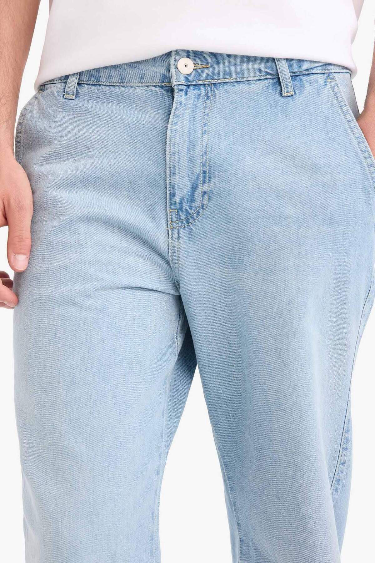 DeFacto %100 Pamuk Relax Fit Geniş Paça Jean Kar Yıkamalı Pantolon E1376AX25SM görsel 5