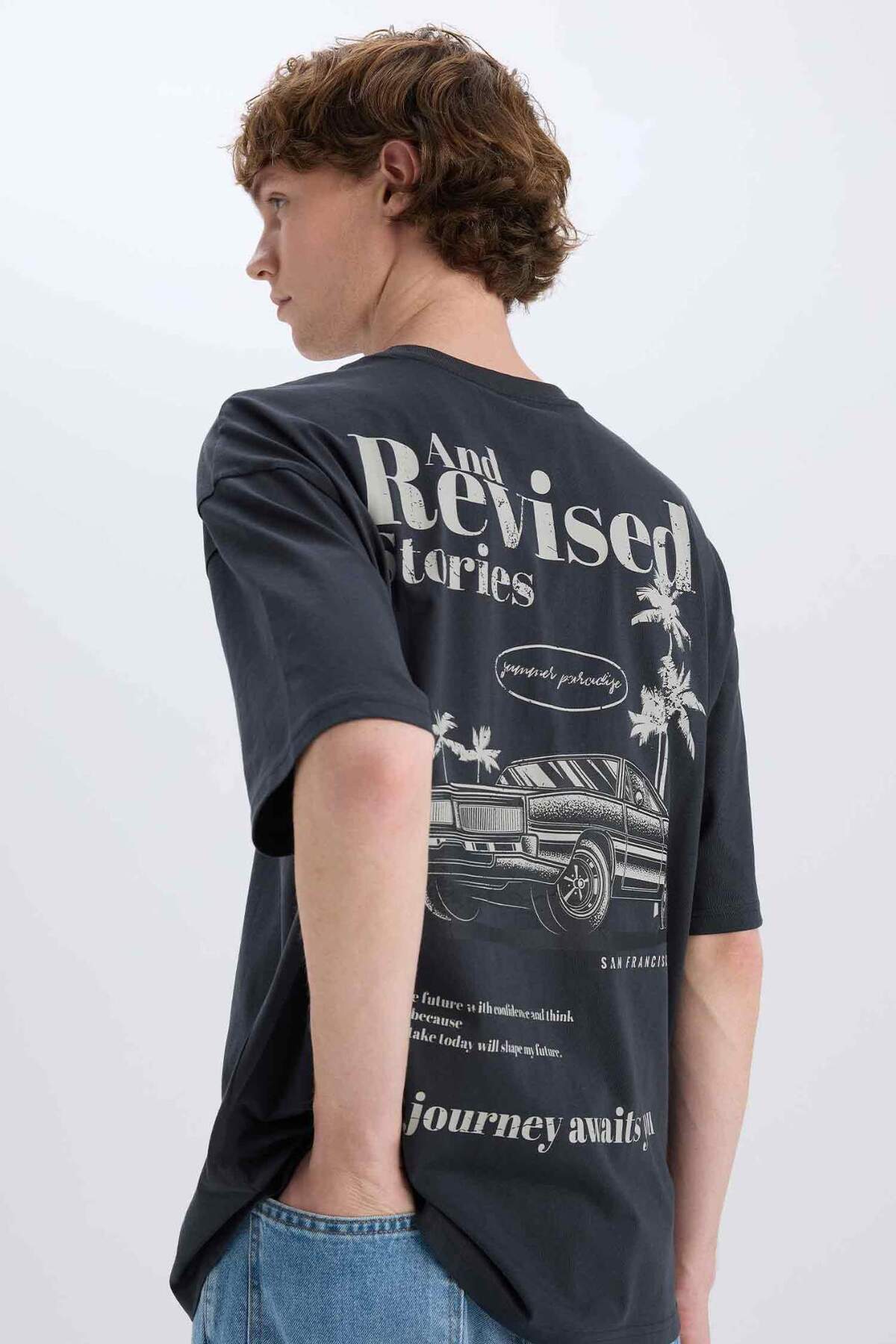 100% Cotton Oversize Wide Fit Crew Neck Back Printed Short Sleeve T-Shirt E3799AX25SM