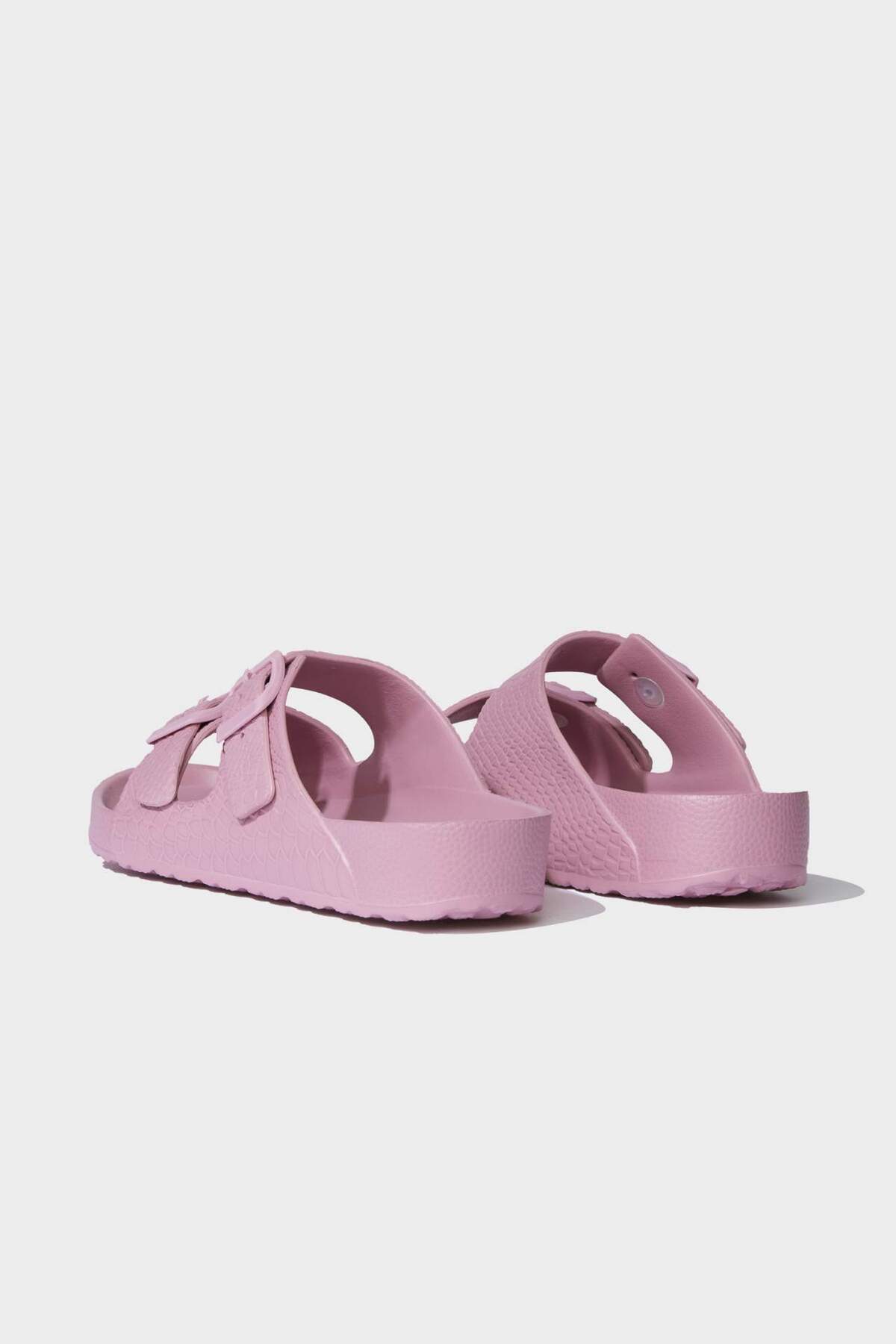 Women's slippers from Eva with flat sole D8936AX25SM