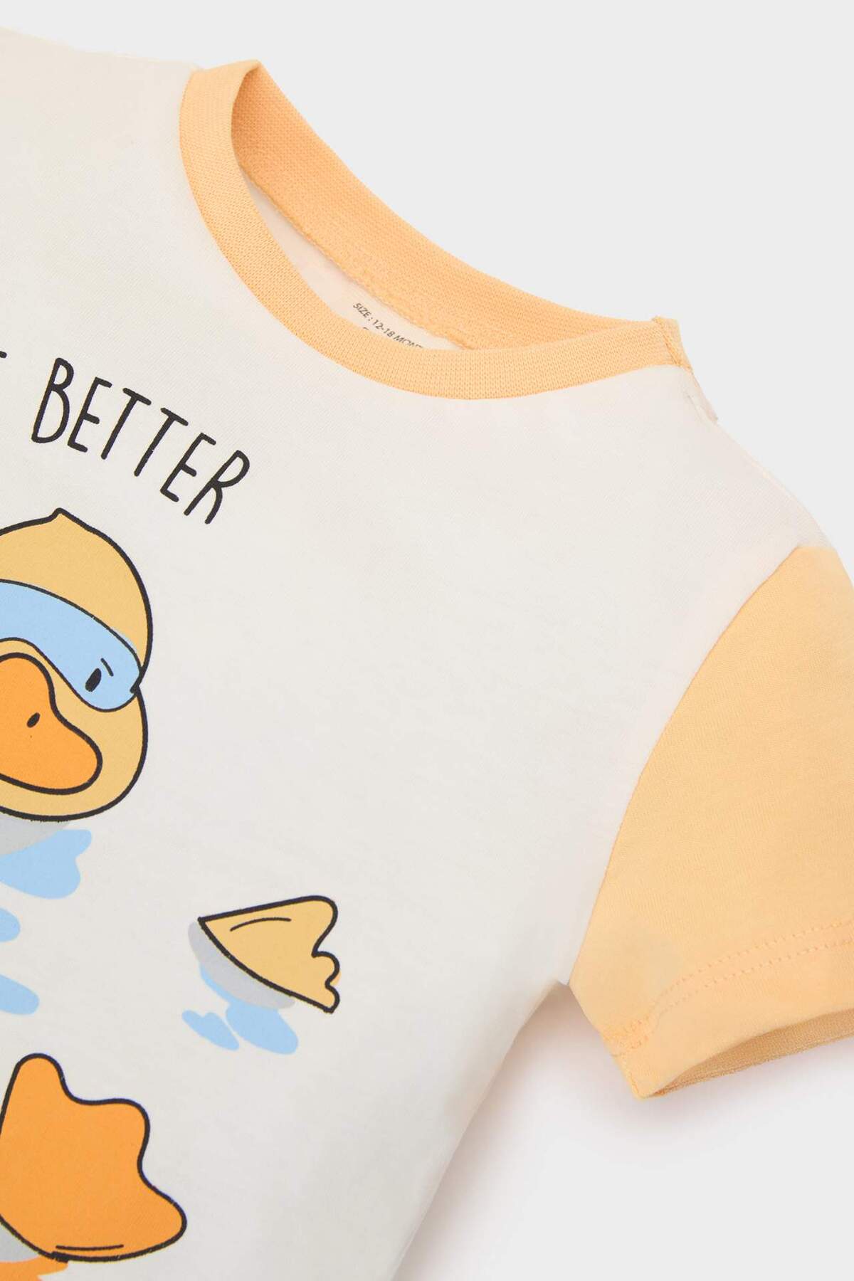 Defacto Erkek Bebek Pijama Takımı Baskılı Kısa Kollu Penye Üst Beli Lastikli Şort E1182A525HS fotoğrafı 3 (önizleme)