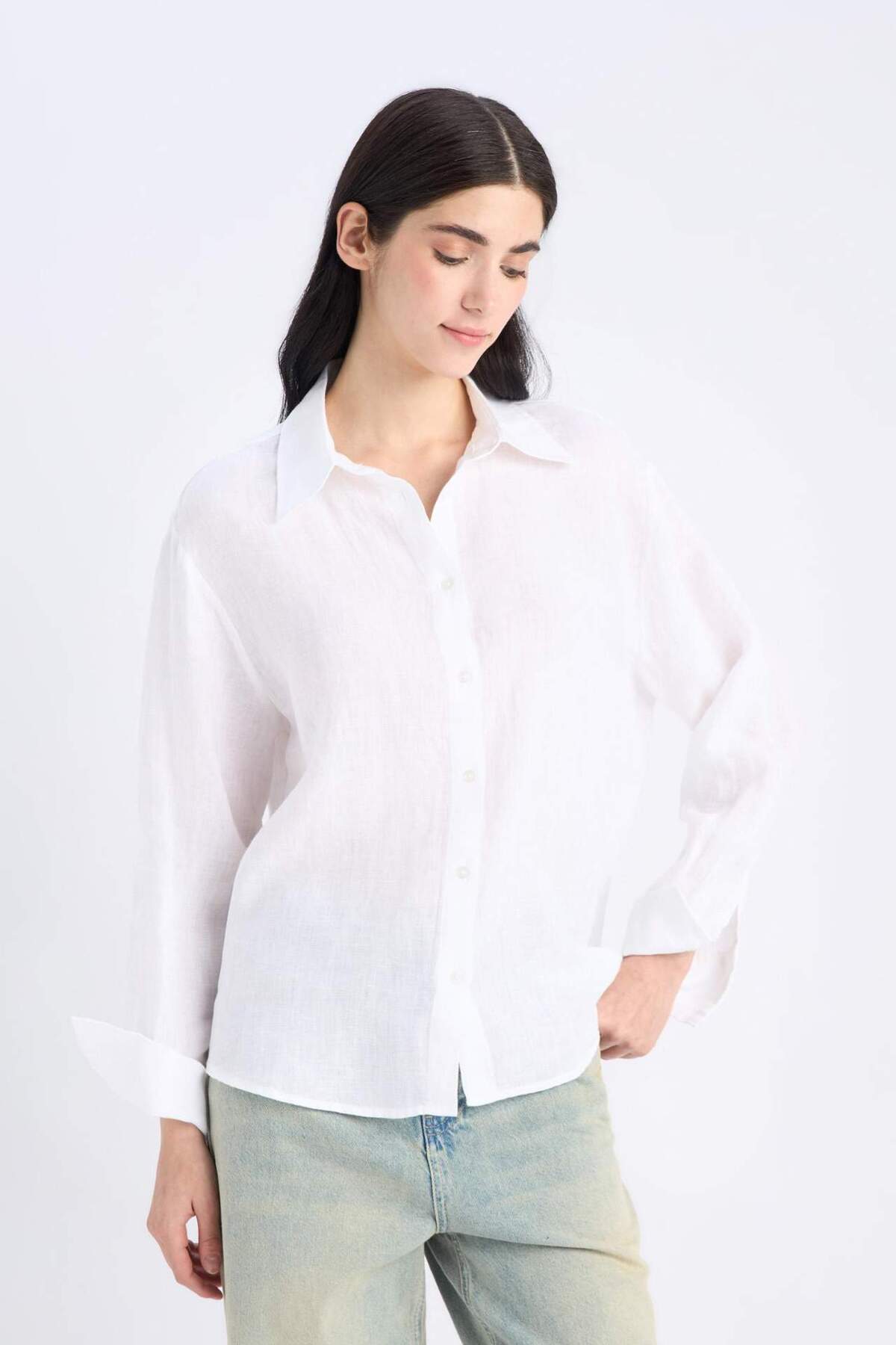 Defacto %100 Keten Oversize Geniş Kalıp Uzun Kollu Beyaz Gömlek Z6638AZ25SP