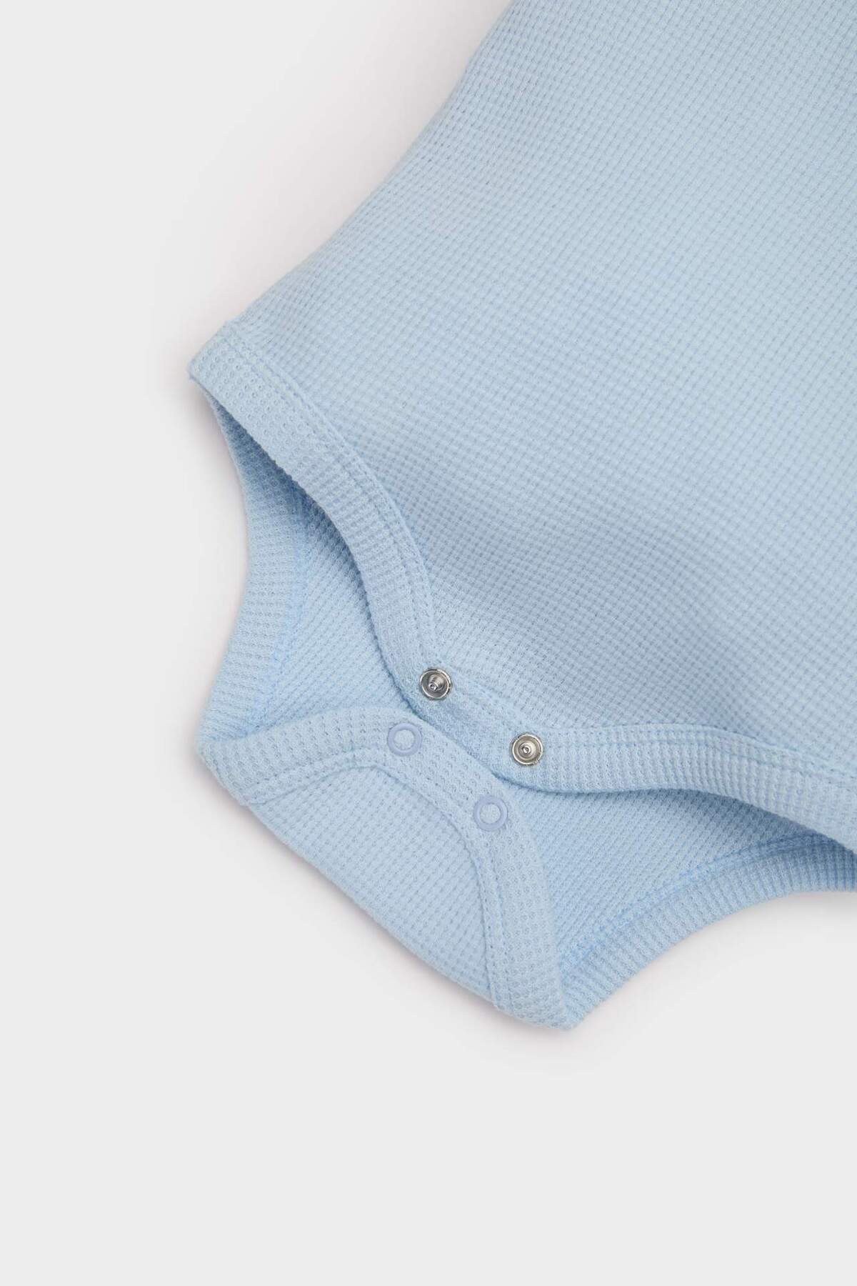 Defacto Polo Yaka Baskılı Waffle Kısa Kollu Çıtçıtlı Body Erkek Bebek Yenidoğan E7935A525SM fotoğrafı 3 (önizleme)