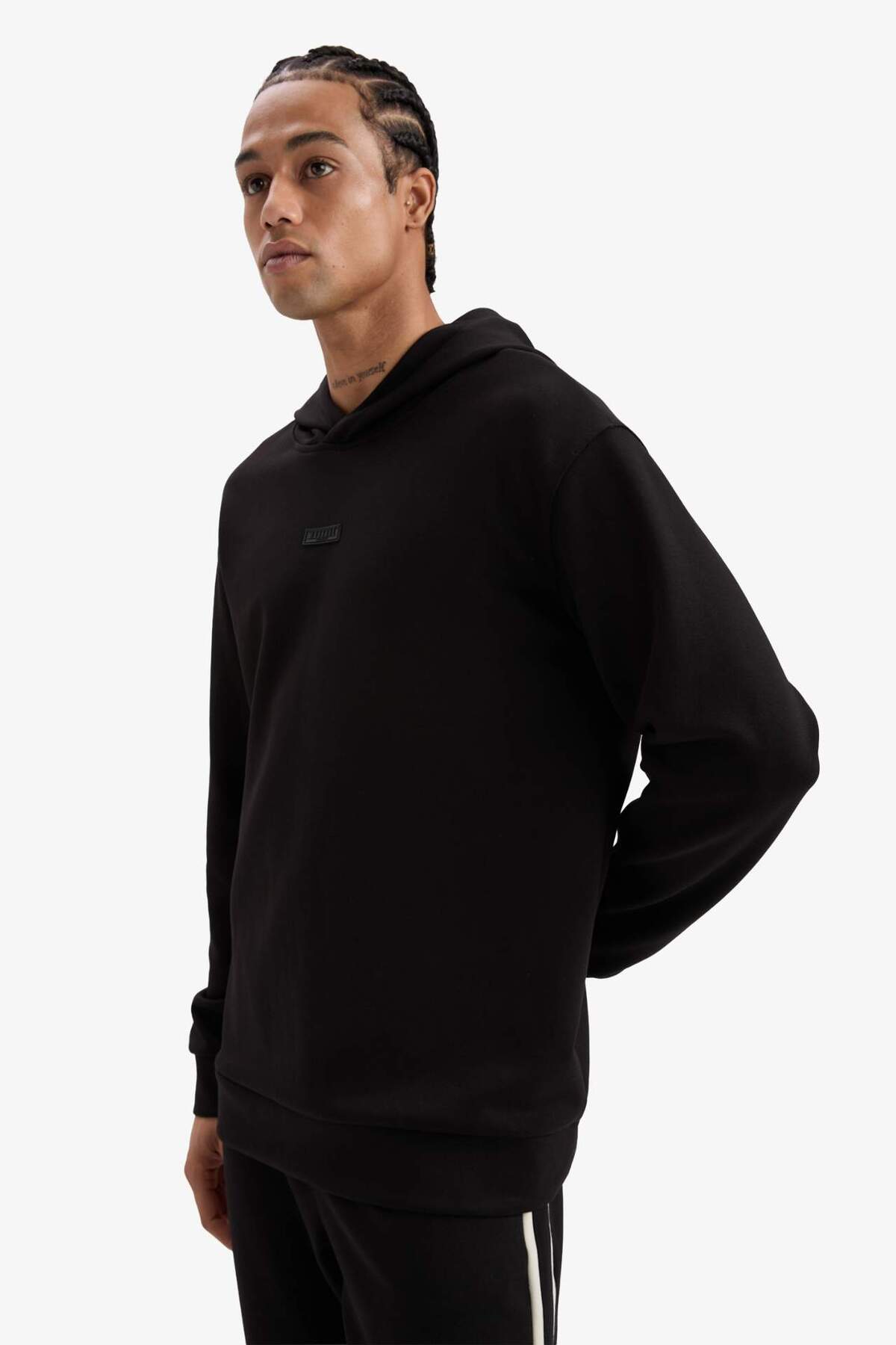 Ultra Yumuşak Standart Fit Kapüşonlu Skuba Dalgıç Kumaş Sporcu Sweatshirt D7364AX25SP — مشکی TYC64D3EFDC5932108 — تصویر 3 از 8