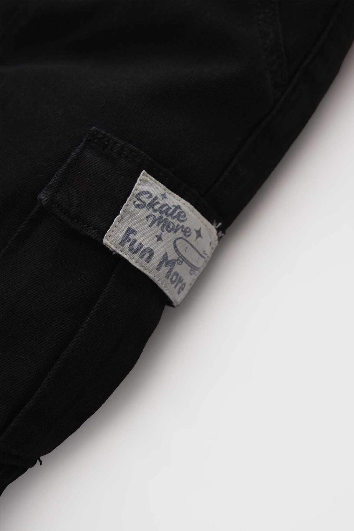 Defacto Cepli Jean Pantolon Erkek Bebek E0830A525SP fotoğrafı 3 (önizleme)