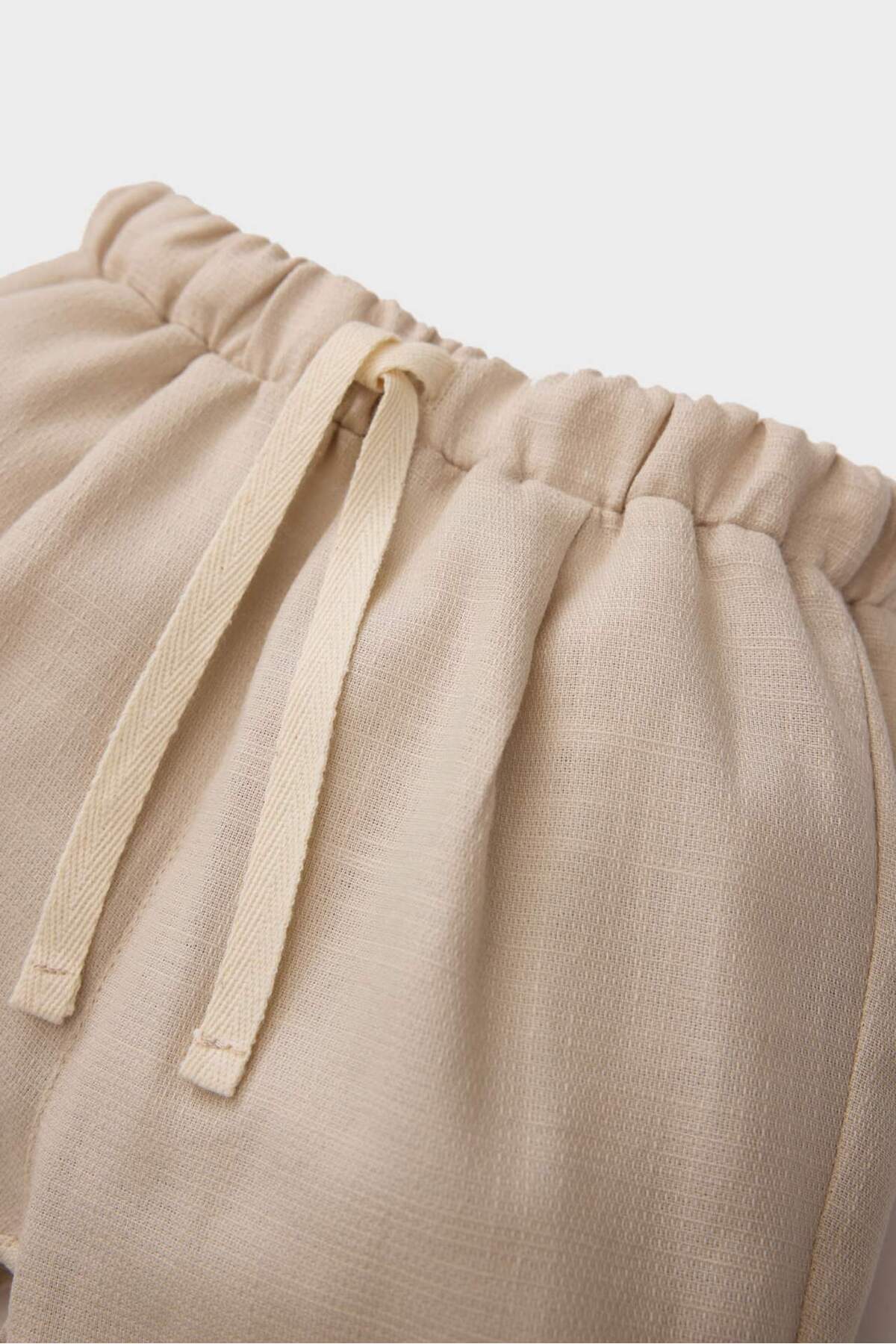 Defacto Beli Lastikli Pantolon Erkek Bebek E5318A525SP fotoğrafı 2 (önizleme)