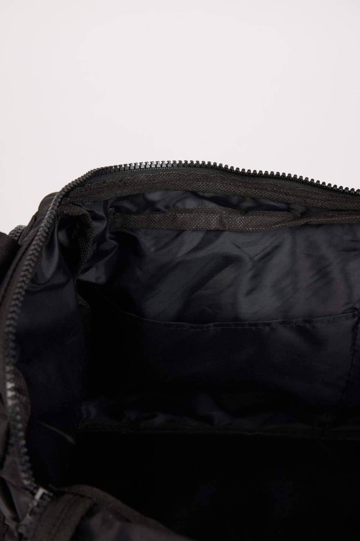 DeFacto Erkek Twill Spor Ve Seyahat Çantası E4054AXNS görsel 7
