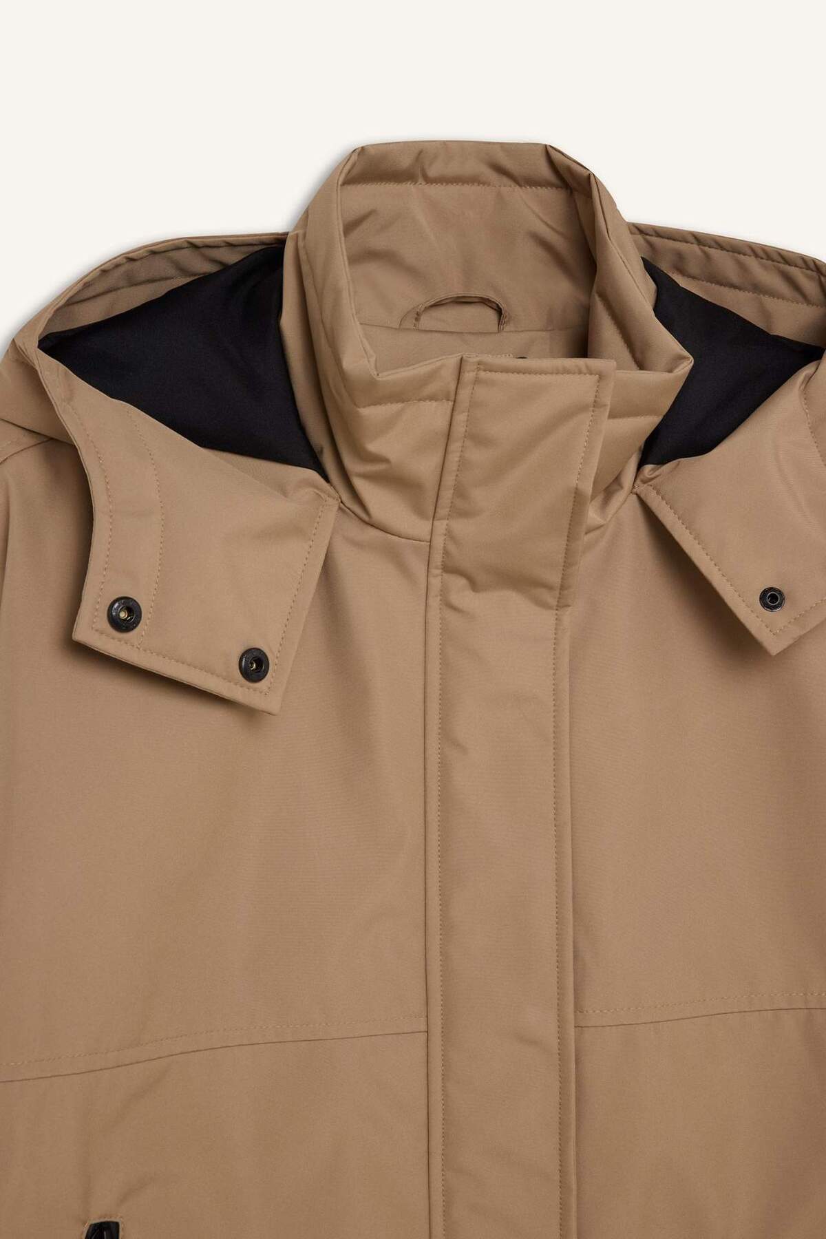 Defacto  Su Geçirmez Kapüşonlu Fermuarlı Çıtçıtlı Cepli Mevsimlik Mont D0931AX25SP - Görsel 5