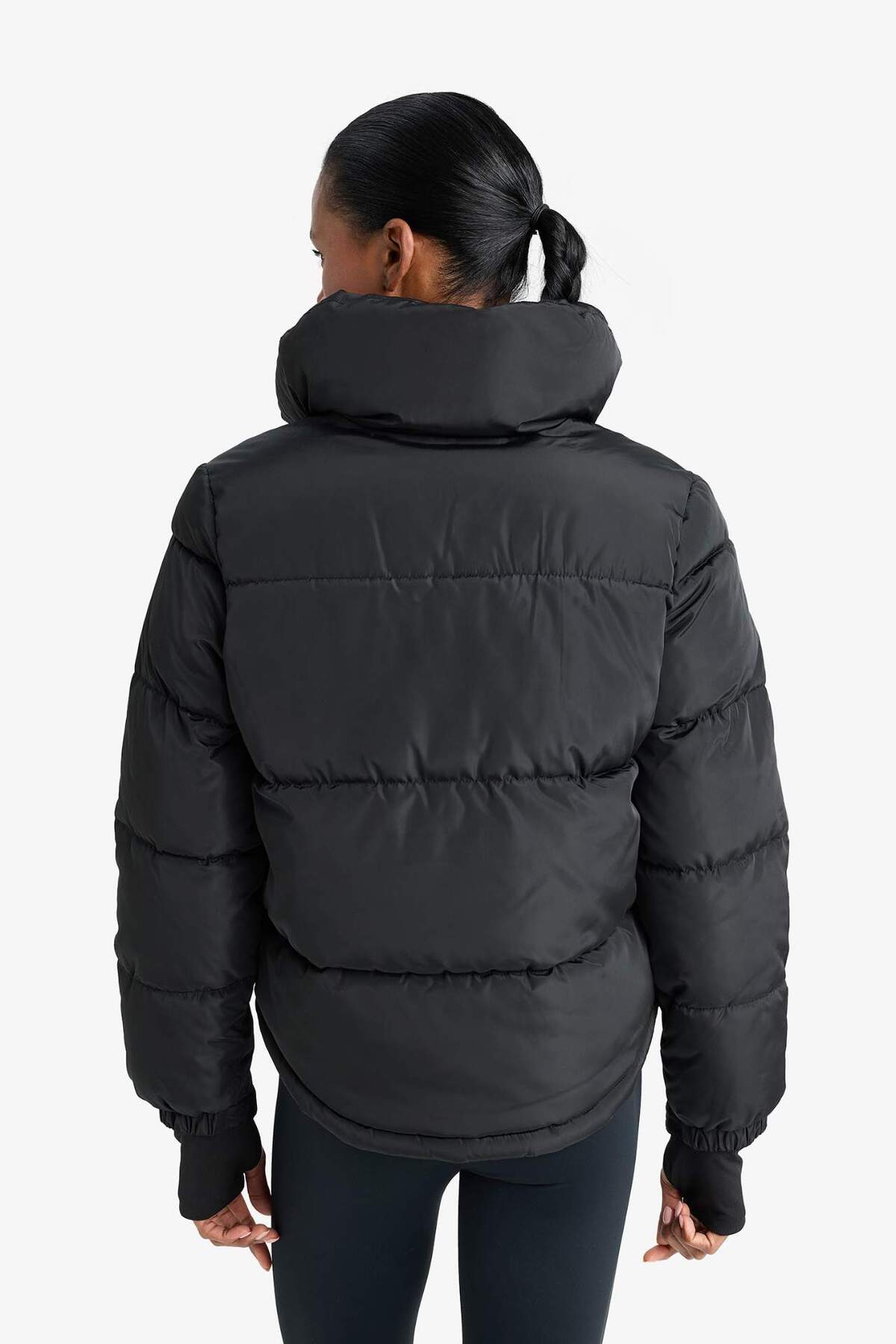 Defacto  Su İtici Regular Fit Dik Yaka Fermuarlı El Geçmeli Cepli Şişme Mont Z1438AZ24WN - Görsel 7