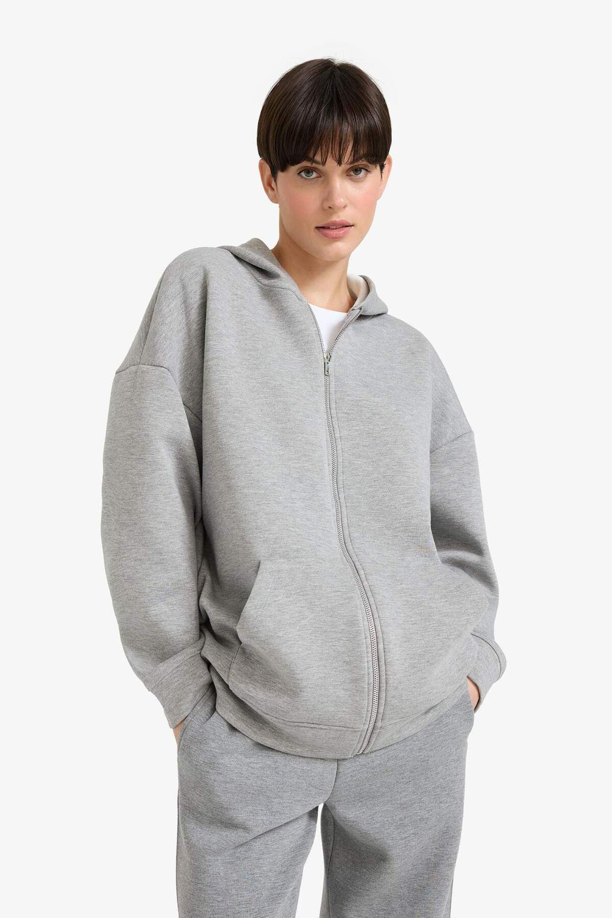 Defacto  Oversize Geniş Kalıp Kapüşonlu Basic Düz Skuba Dalgıç Kumaş Cepli Fermuarlı Sweatshirt C6871AX24AU