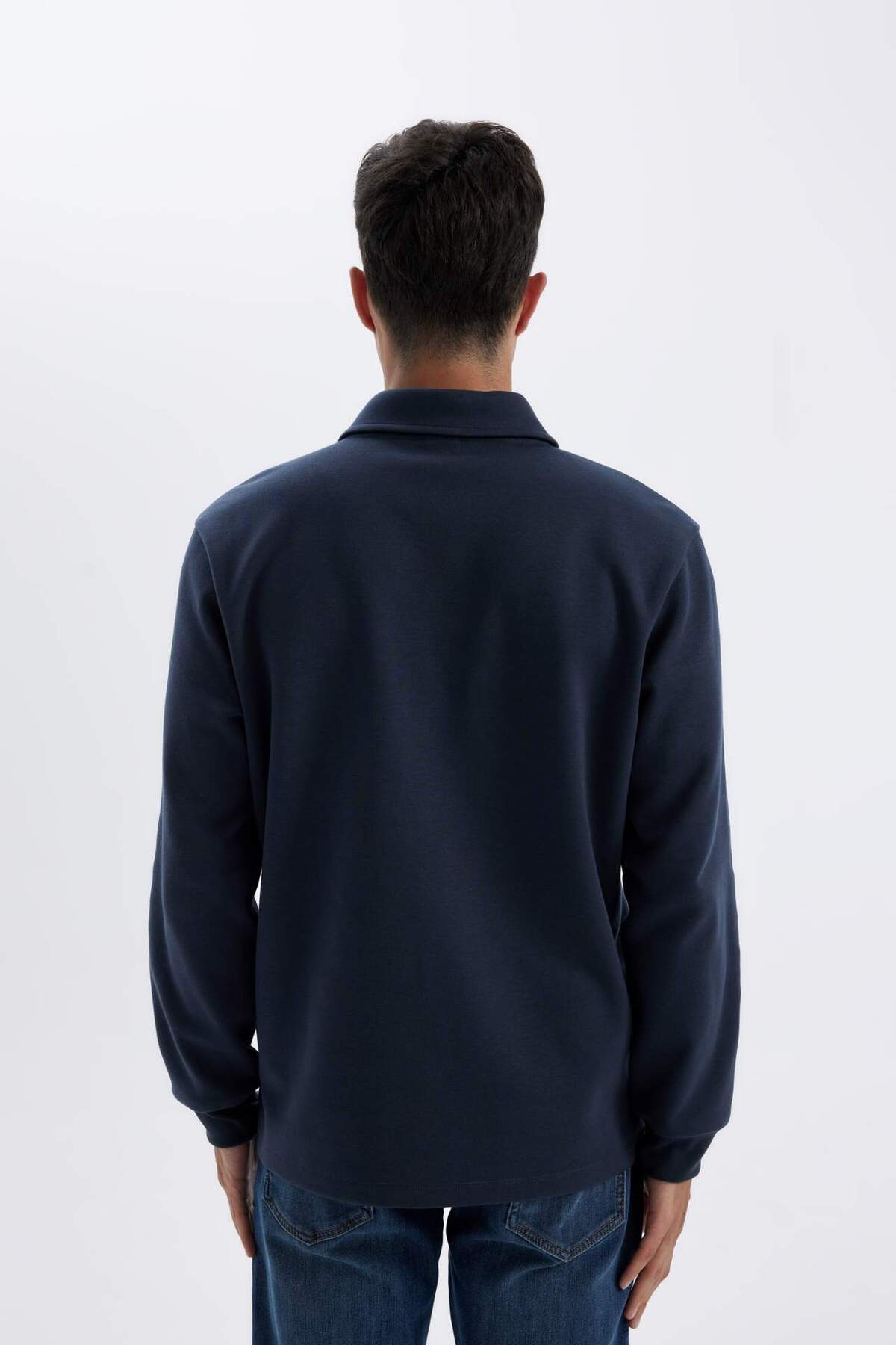DeFacto Regular Fit Polo Yaka Yarım Fermuarlı Basic Düz Sweatshirt D2279AX24AU görsel 6