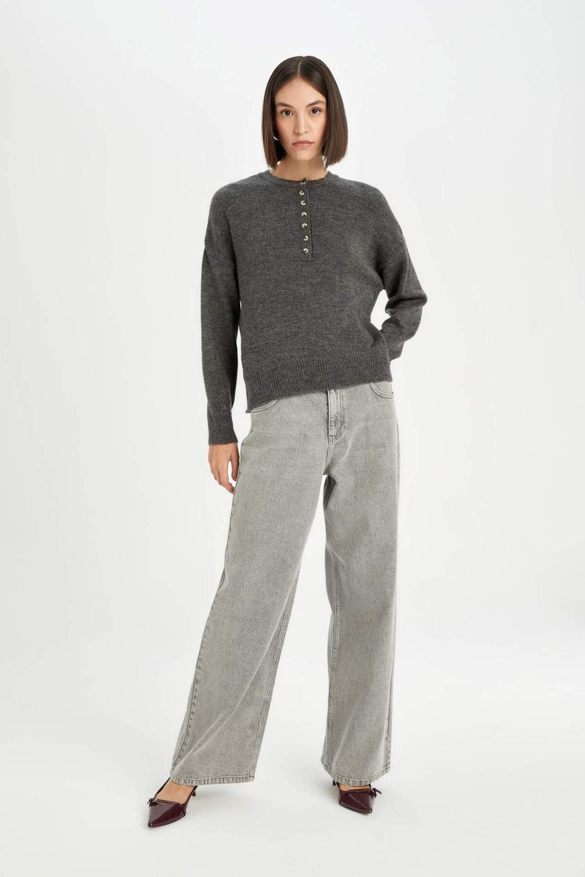 Defacto  Oversize Geniş Kalıp Düğmeli Yaka Triko Kazak D4913AXNS - Görsel 7