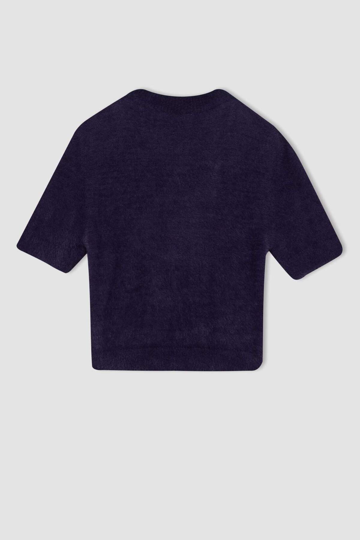 Defacto  Fitted Bisiklet Yaka Yıldız Baskılı Kısa Kollu Pelüş Triko Kazak C9158AX24WN - Görsel 8