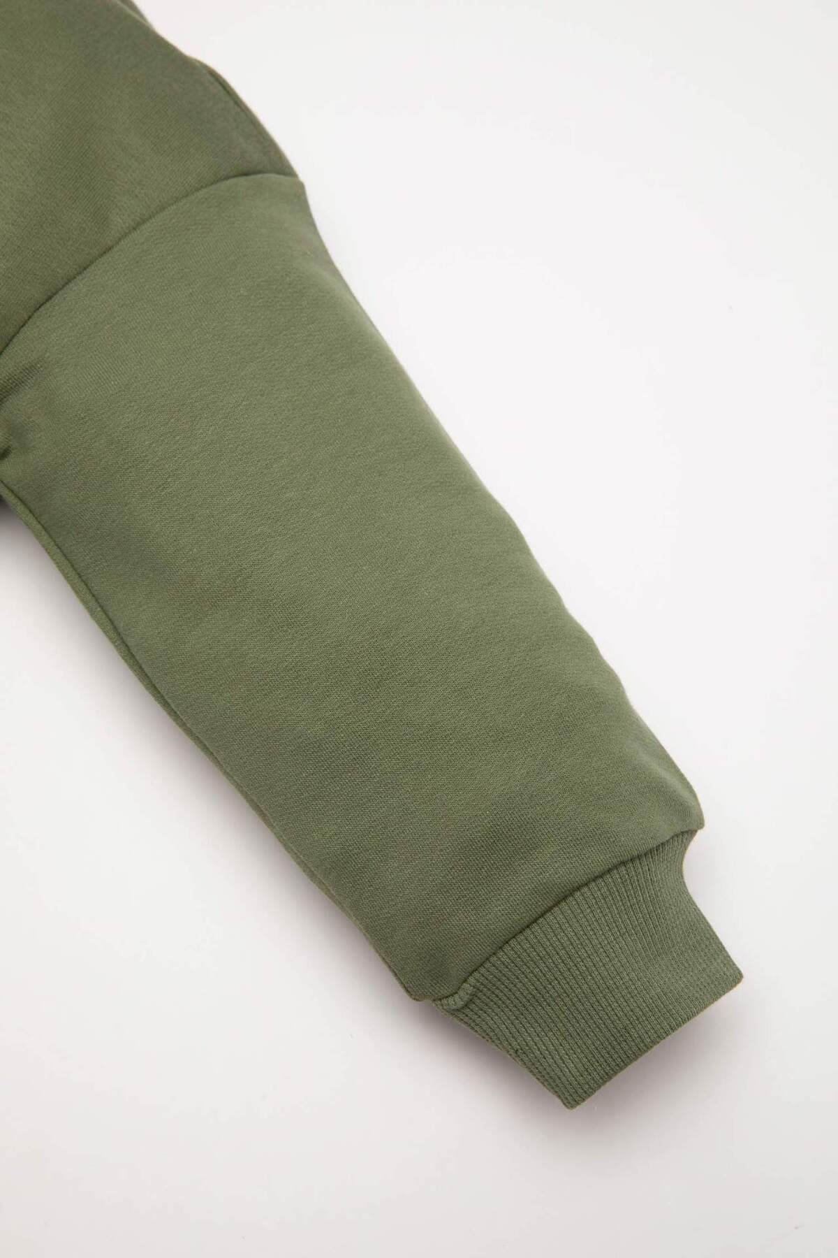 Defacto 2li Takım Baskılı Sweatshirt Eşofman Altı Erkek Bebek D6254A5NS fotoğrafı 5 (önizleme)