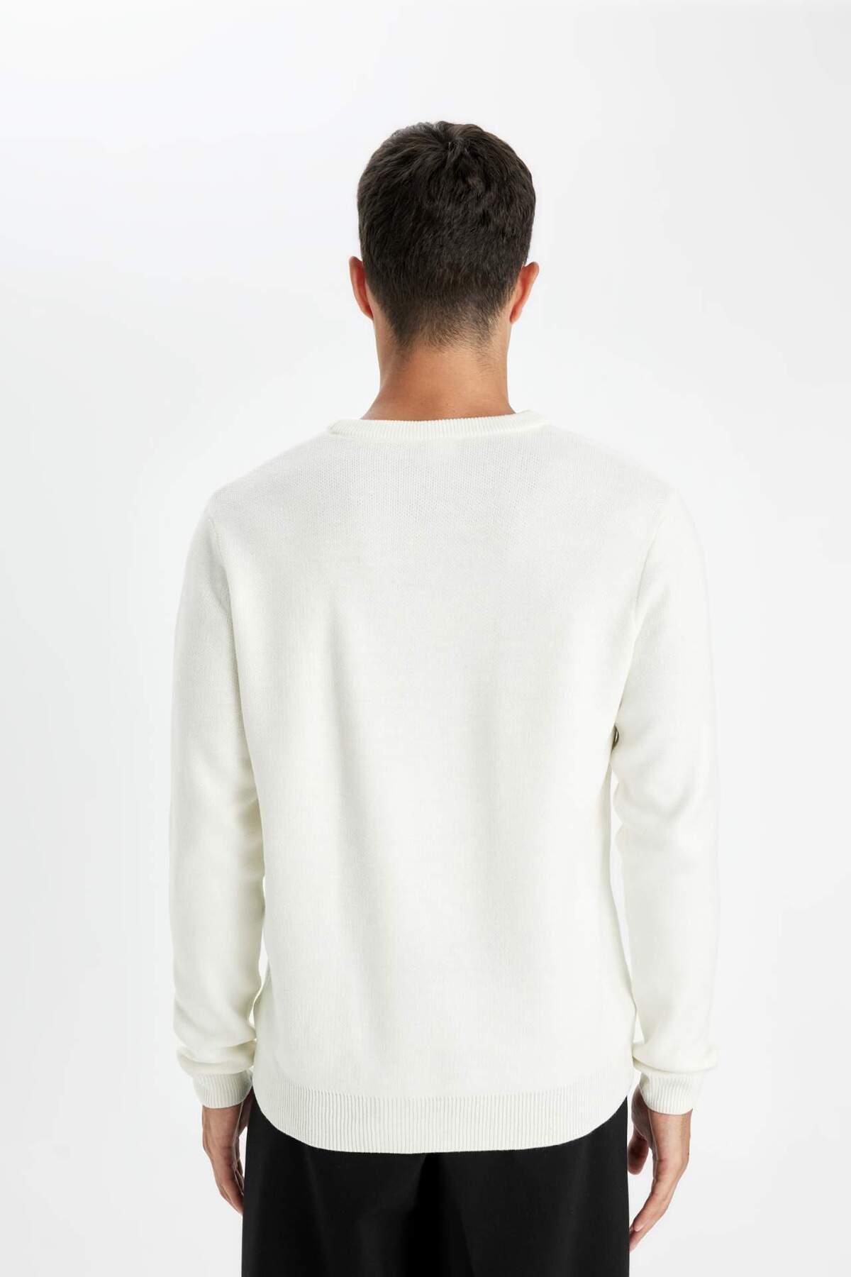Sweater ساده بافتنی استاندارد Fit Regular Crew Neck Basic D1967AX24AU — خاکستری 3155503 — تصویر 6 از 6