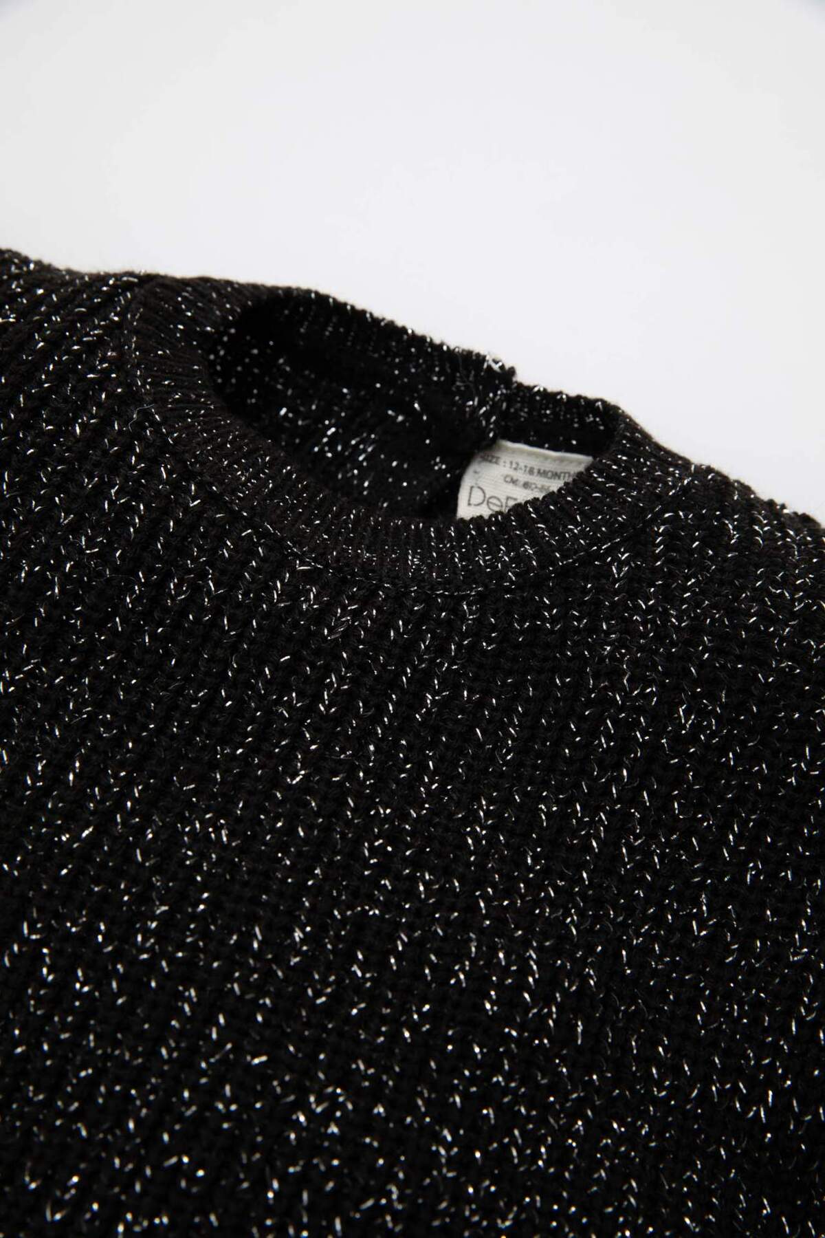 Defacto Bisiklet Yaka Triko Kazak Kız Bebek C8324A524WN fotoğrafı 2 (önizleme)