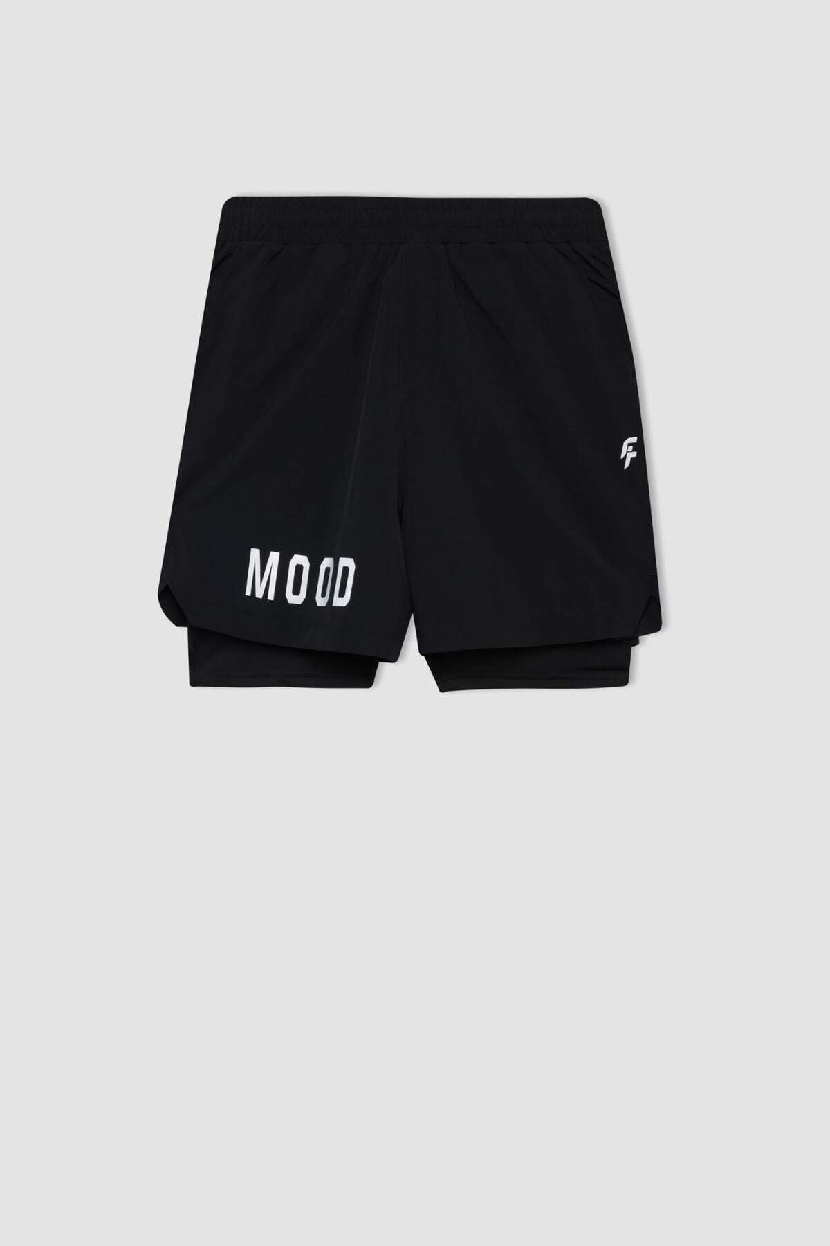 DeFacto Slim Fit Dar Kesim Fermuarlı Telefon Cepli Sporcu Taytlı Şort Z2147AZ24AU görsel 3