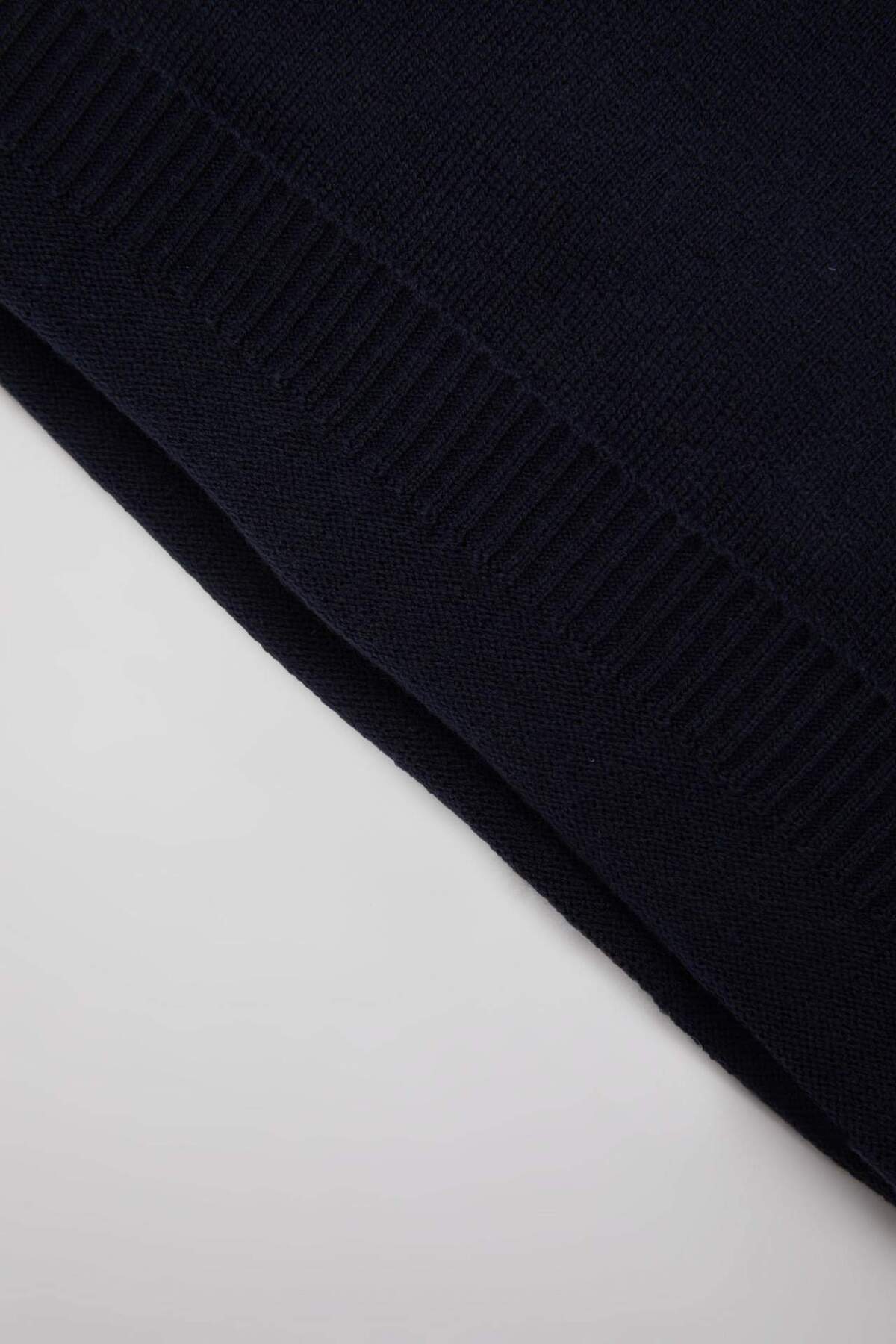 Defacto Erkek Bebek Bisiklet Yaka Triko Kazak A5036A524AU fotoğrafı 6 (önizleme)