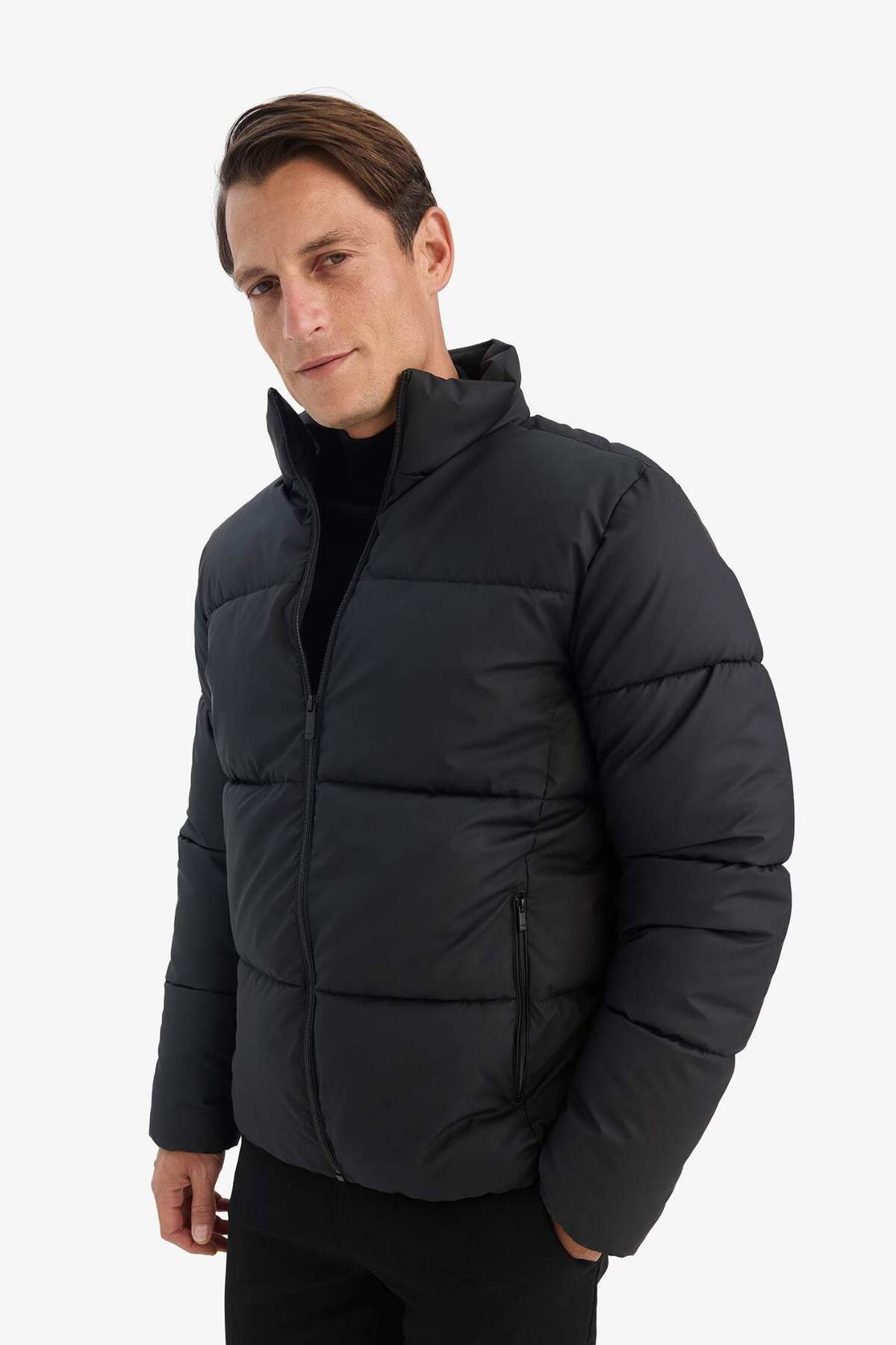 Defacto  Su İtici Slim Fit Dar Kesim Dik Yaka Astarlı Fermuarlı Rüzgar Geçirmez Şişme Mont C5631AX24WN - Görsel 3