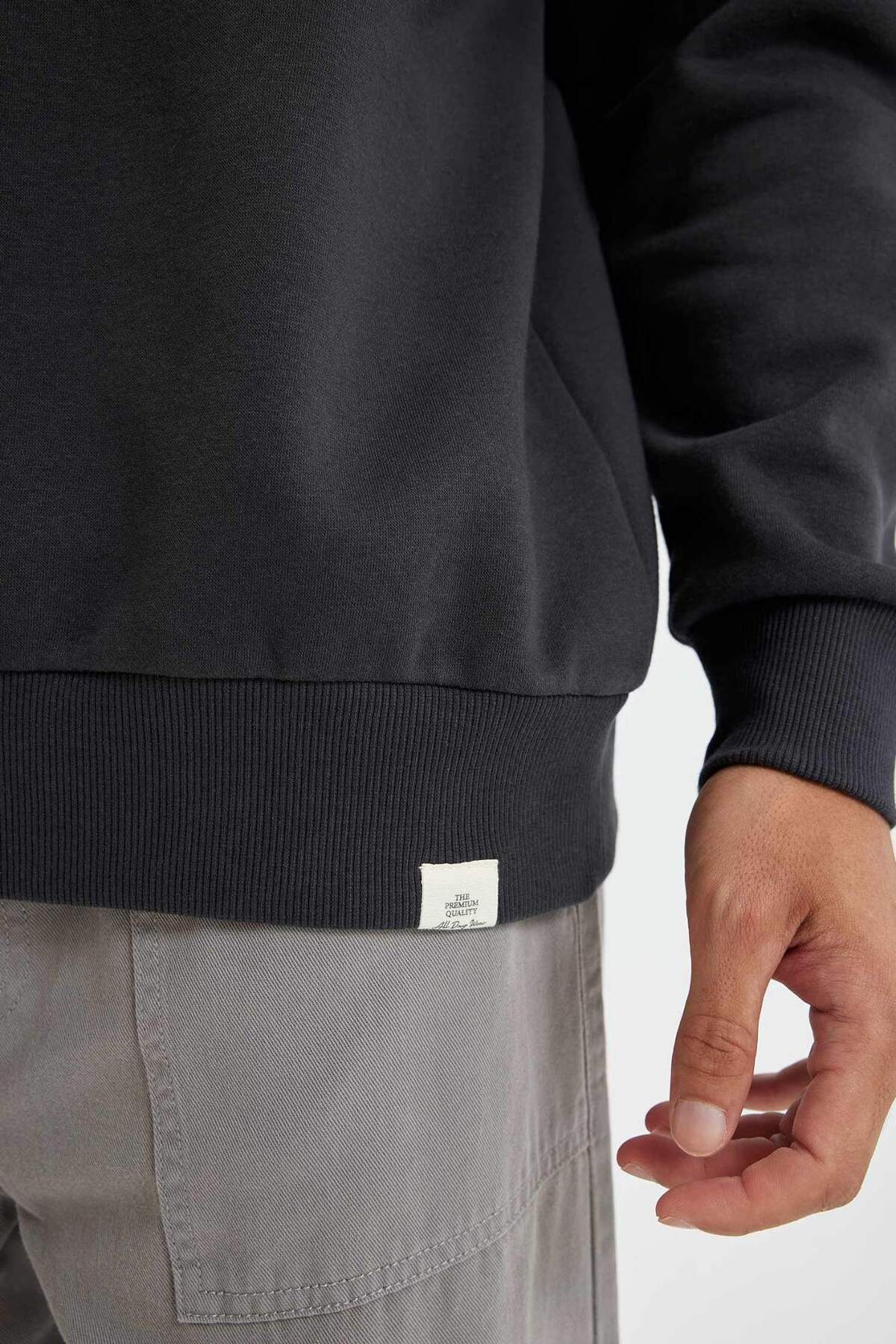 DeFacto Oversize Geniş Kalıp Bisiklet Yaka Kalın Basic Düz Sweatshirt T5139AZ24AU görsel 6