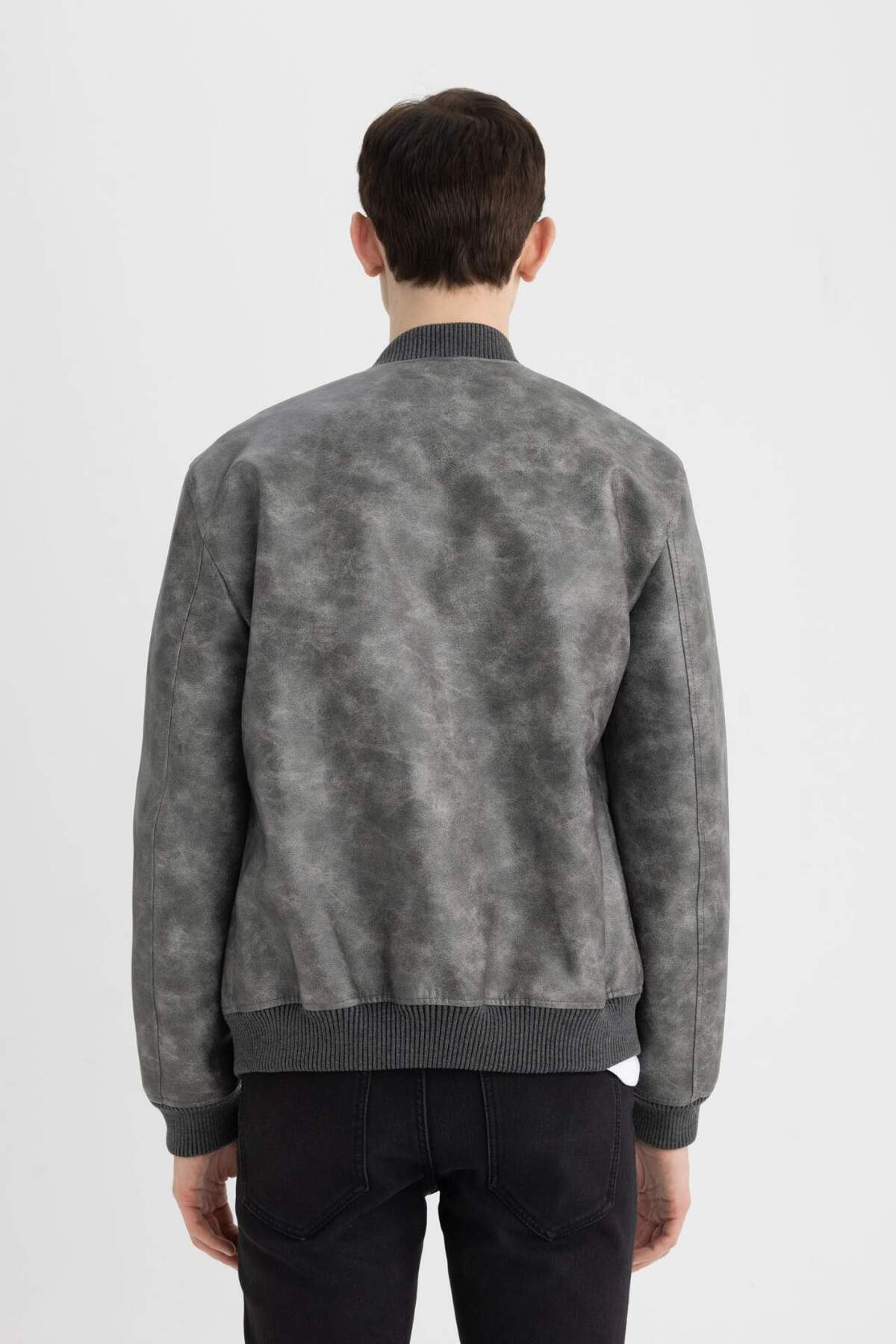 Defacto  Slim Fit Dik Yaka Astarlı Suni Deri Mont C6971AX24AU - Görsel 7