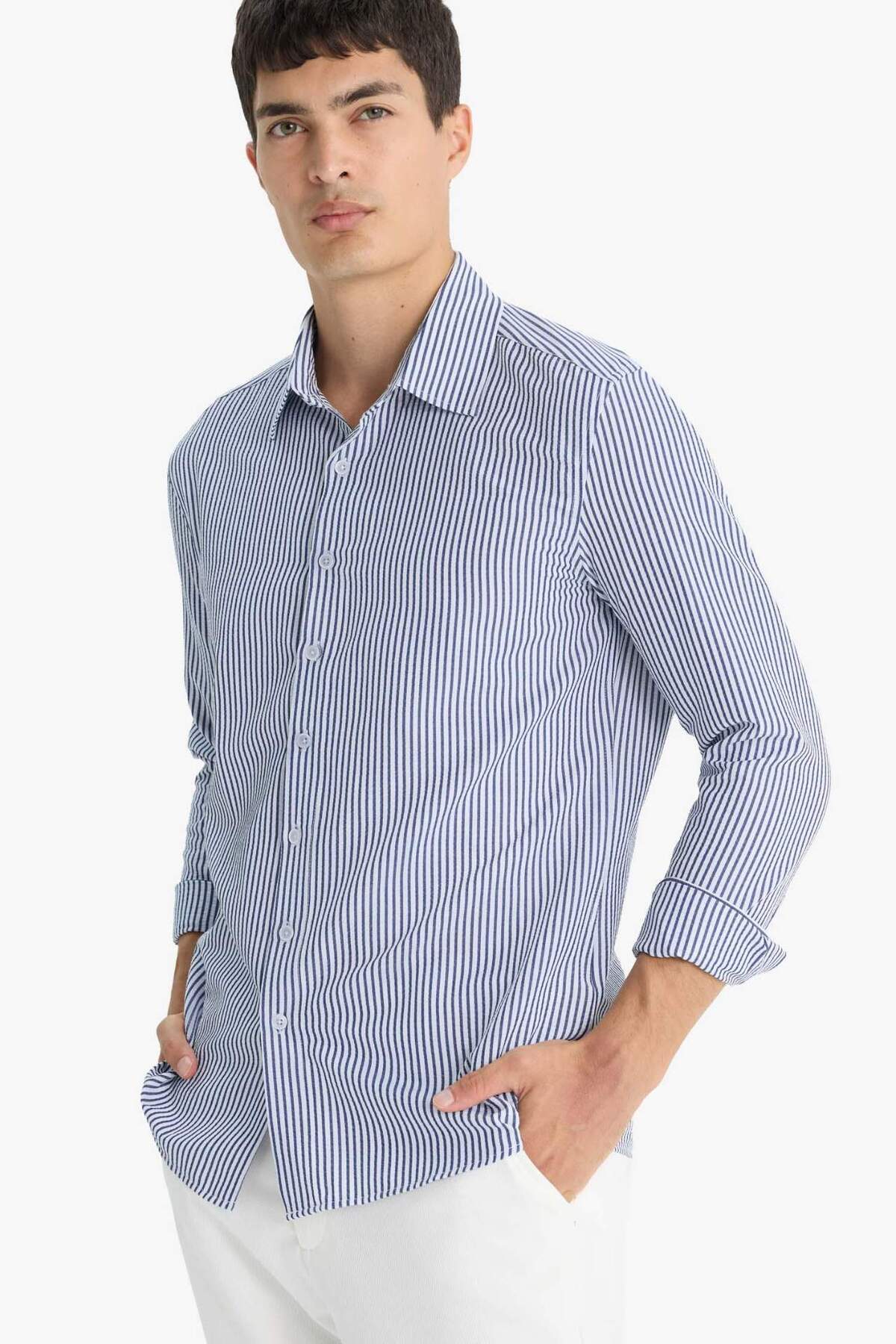 Defacto  Modern Fit Polo Yaka Çizgili Krinkıl Kumaş Gofre Desenli Uzun Kollu Gömlek D6003AX24AU - Görsel 2