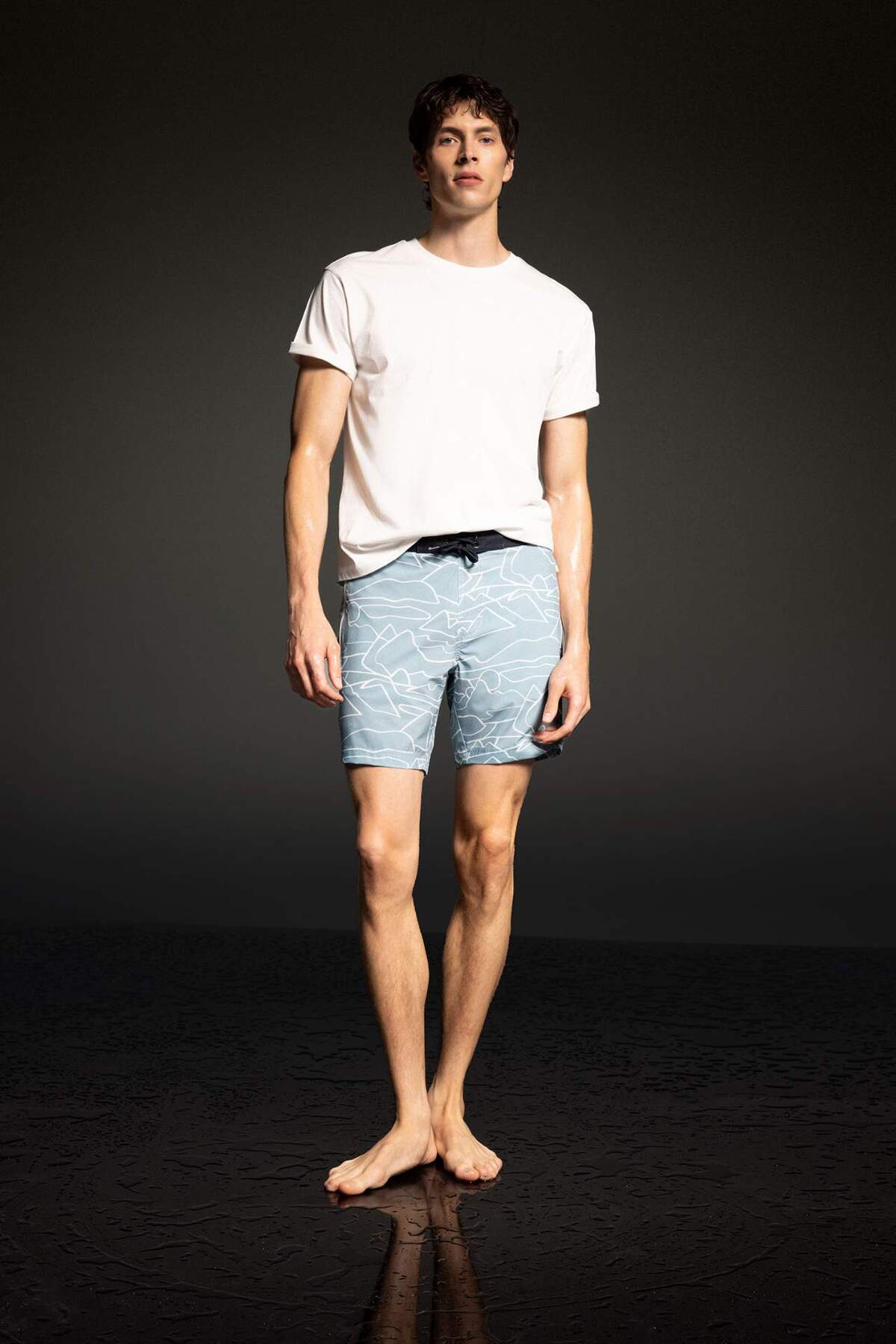 Defacto Defactofit Regular Fit Printed Flexible Textured Knee Length Swim Shorts B5992Ax24Hs