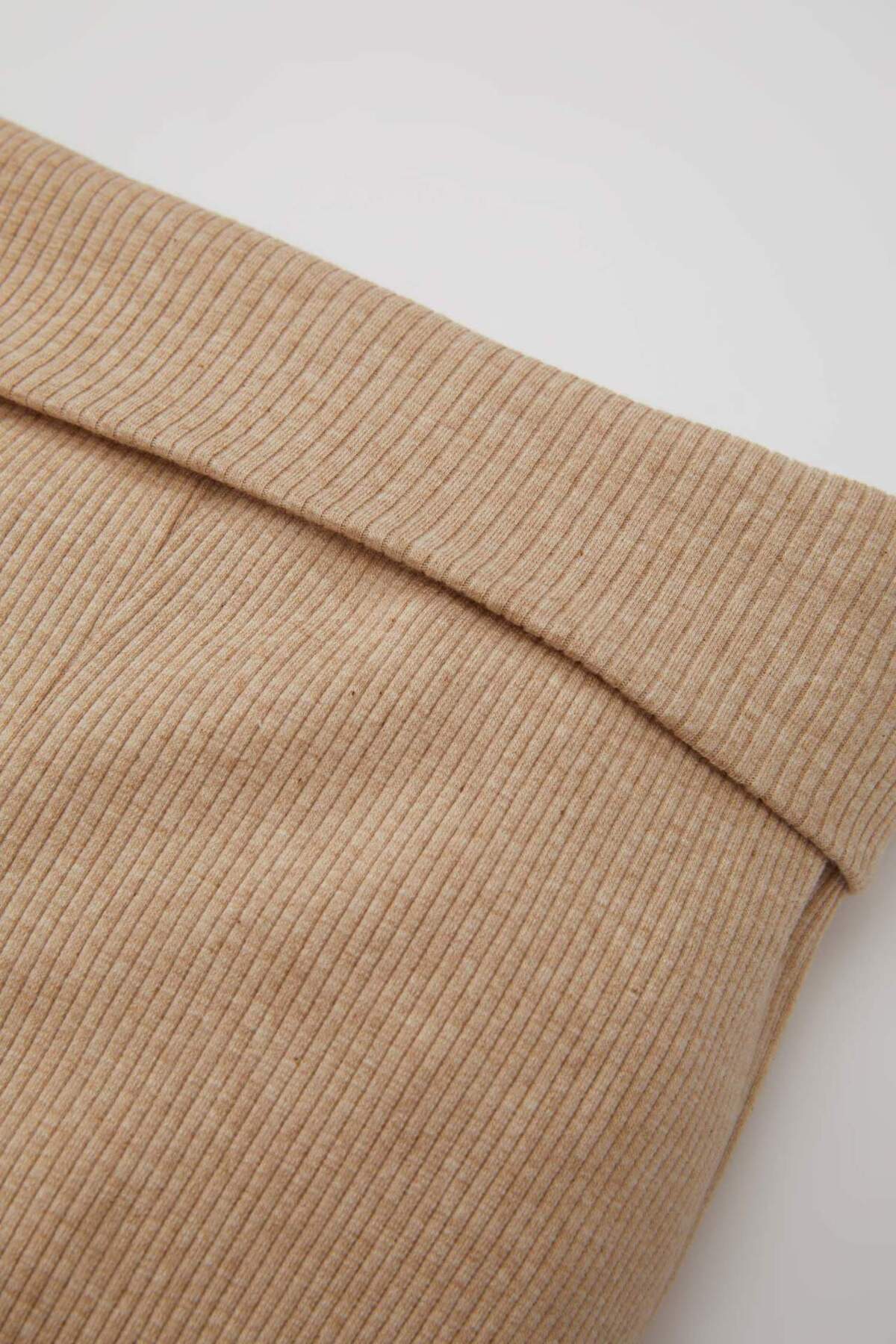 Defacto Erkek Bebek 3lü Takım Fitilli Kaşkorse Çıtçıtlı Kısa Kollu Body Alt Fular C5081A524SM fotoğrafı 6 (önizleme)