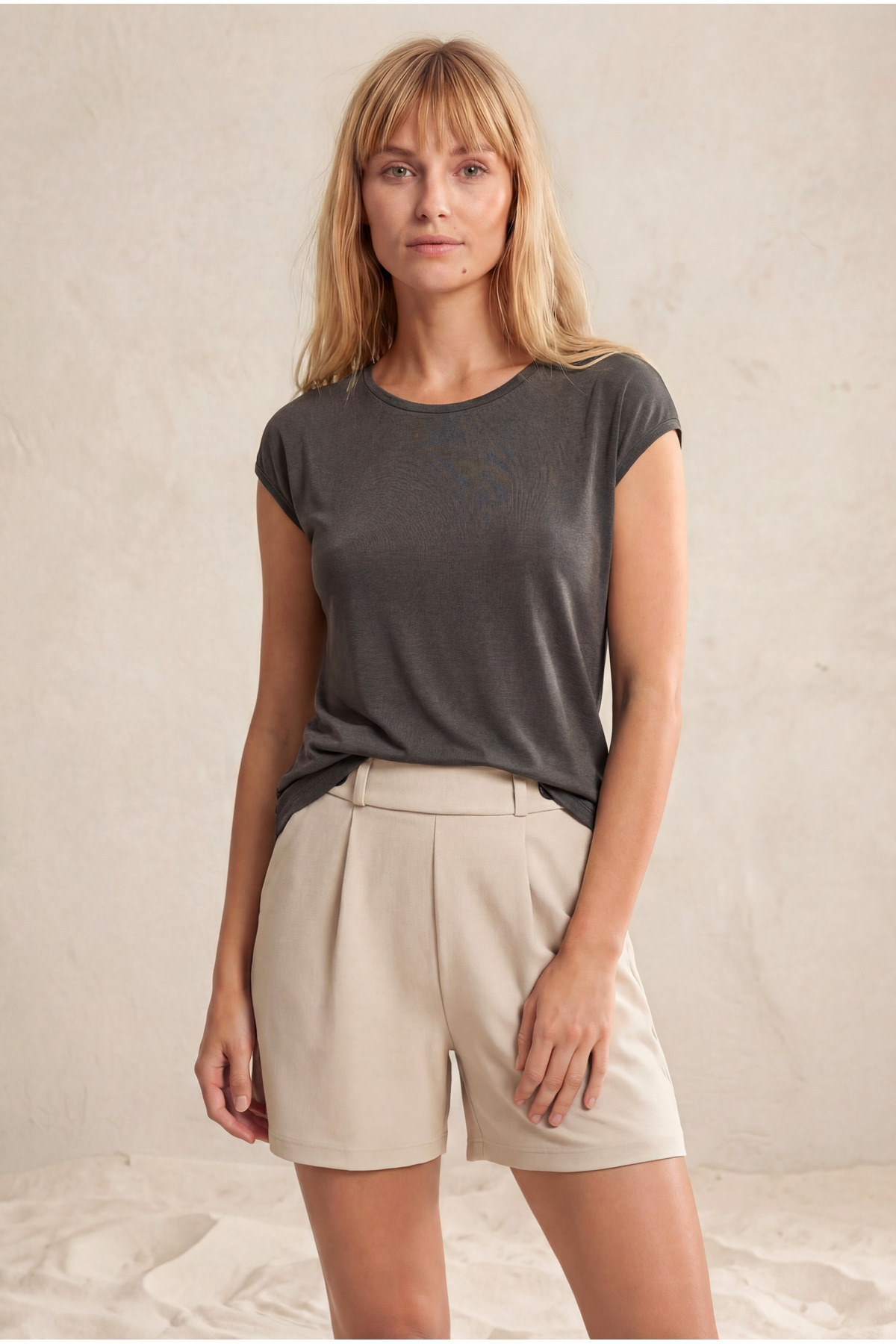 Dark Grey Crew NECK Women's Short Sleeve T-Shirt BETTY O-Neck TOP