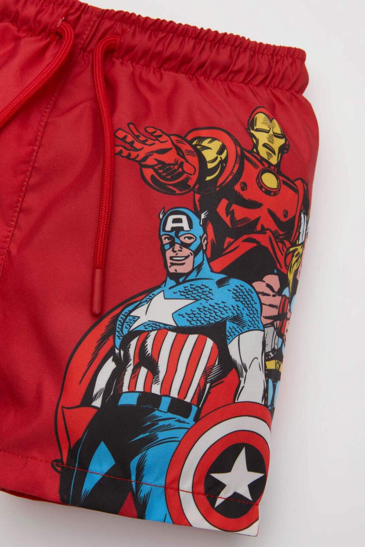 Defacto Marvel Comics Micro Deniz Şortu Erkek Bebek B9678A524SM fotoğrafı 2 (önizleme)