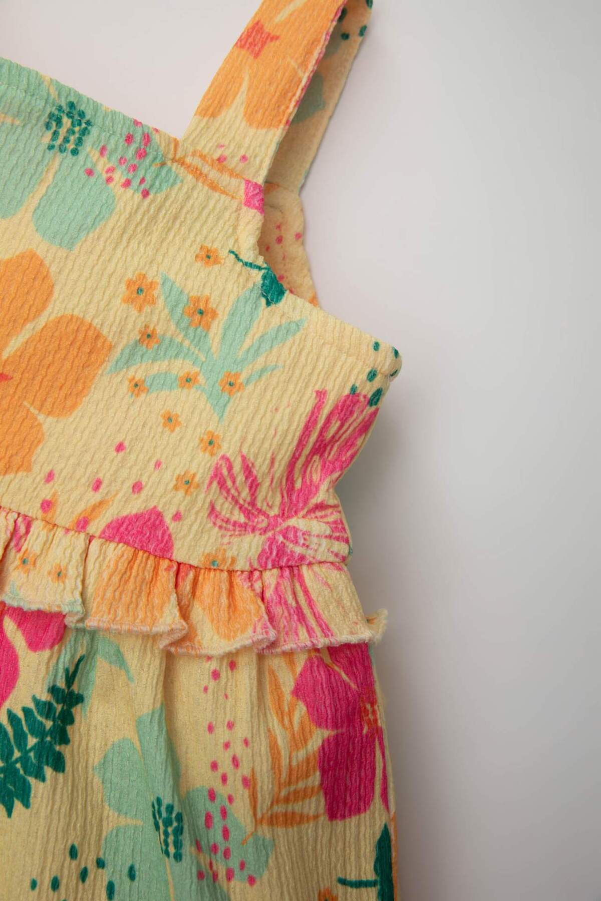 Defacto Çiçekli Kolsuz Elbise Kız Bebek C7167A524SM fotoğrafı 3 (önizleme)