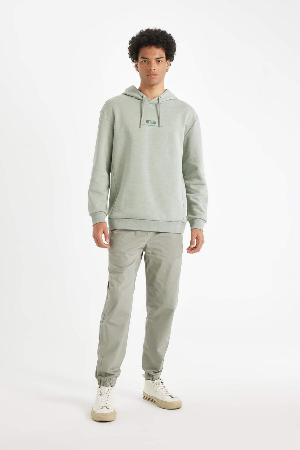 DeFacto Relax Fit Kapüşonlu Baskılı Sweatshirt Y9652AZ23WN görsel 2
