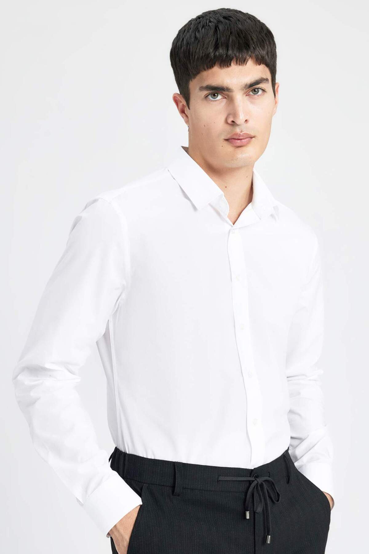 Defacto 100% Cotton Slim Fit Narrow Cut Italian Collar Non Iron Iron-Free Long Sleeve Shirt A7803Ax23Au