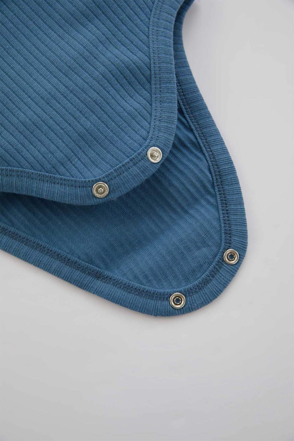 Defacto Erkek Bebek Fitilli Kaşkorse Çıtçıtlı Body Eşofman Altı 2li Takım A6883A523WN fotoğrafı 5 (önizleme)