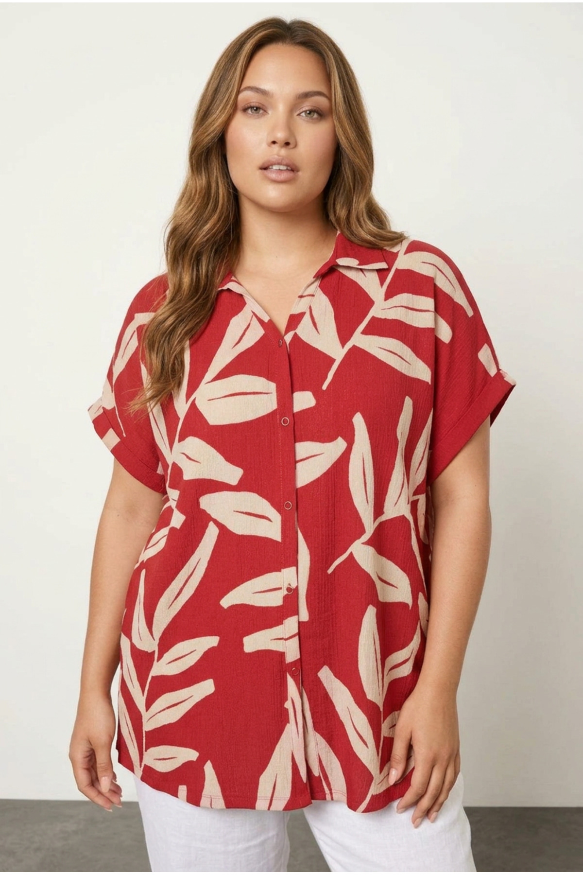 Stil Diva  Büyük Beden Kısa Kollu Desenli Düğmeli Gömlek 321827