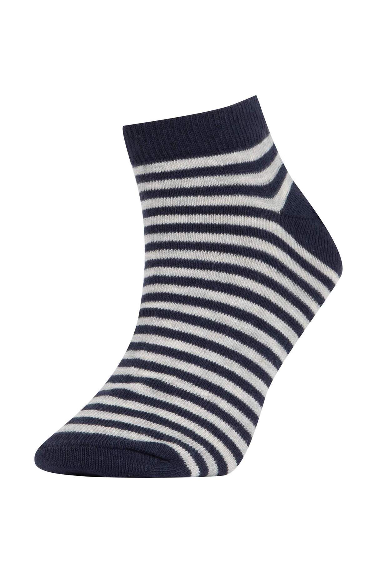 Defacto Baskılı 7'li Pamuklu Patik Çorap Erkek Çocuk W8900A6NS fotoğrafı 6 (önizleme)