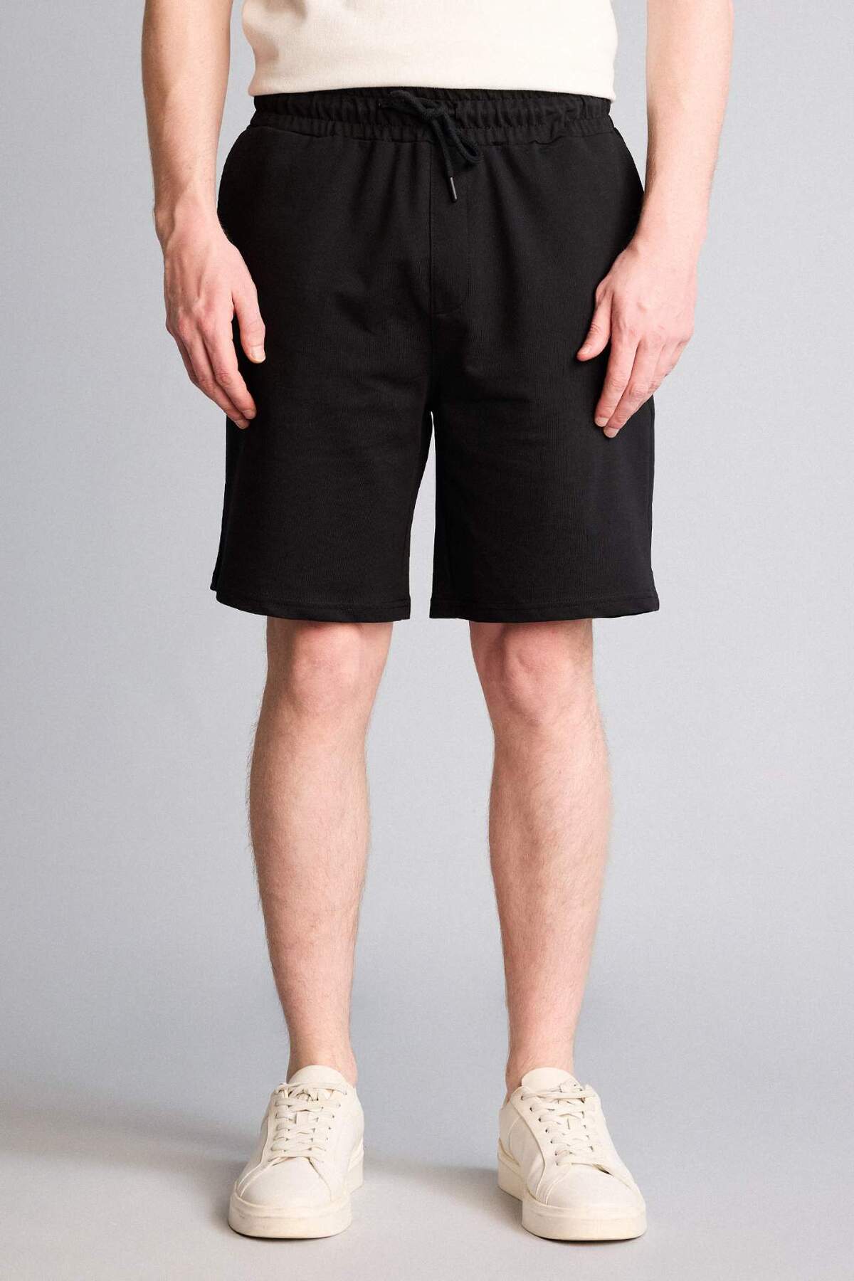 DeFacto Slim Fit Cepli Pamuklu Basic Bermuda Şort W1105AZ22SM görsel 3