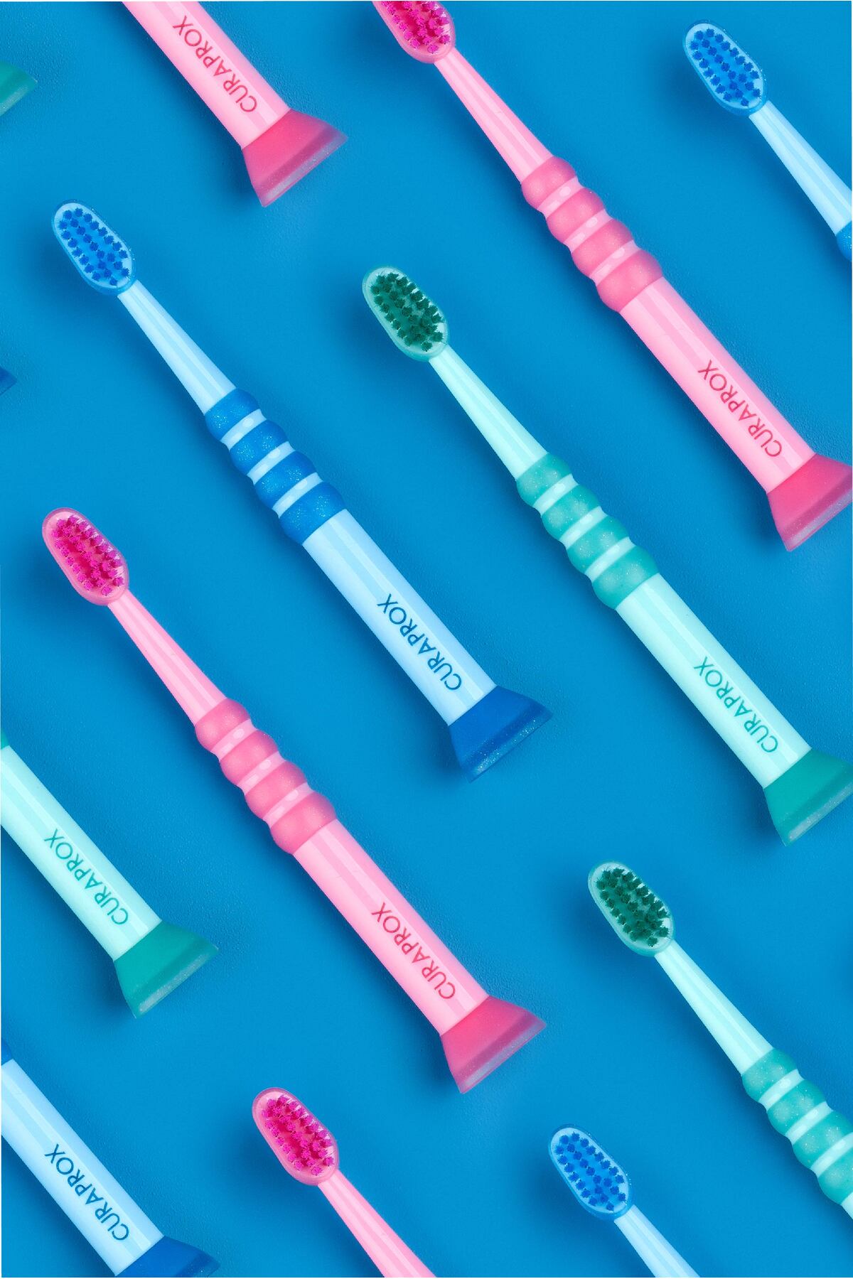 Curaprox Baby 4260 Diş Fırçası 0-4 Yaş 1 adet fotoğrafı 4 (önizleme)