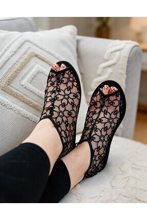 TÜLETTO MODERN VE ŞIK KADIN EV TERLİĞİ