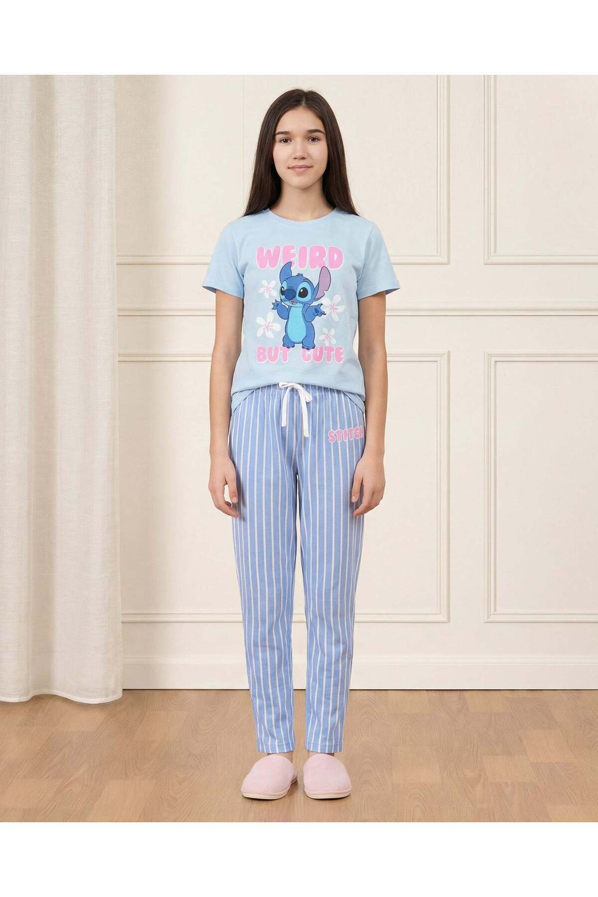 REDTAG طقم بيجاما للبنات الكبيرات، أزرق فاتح، بنقشة خياطة