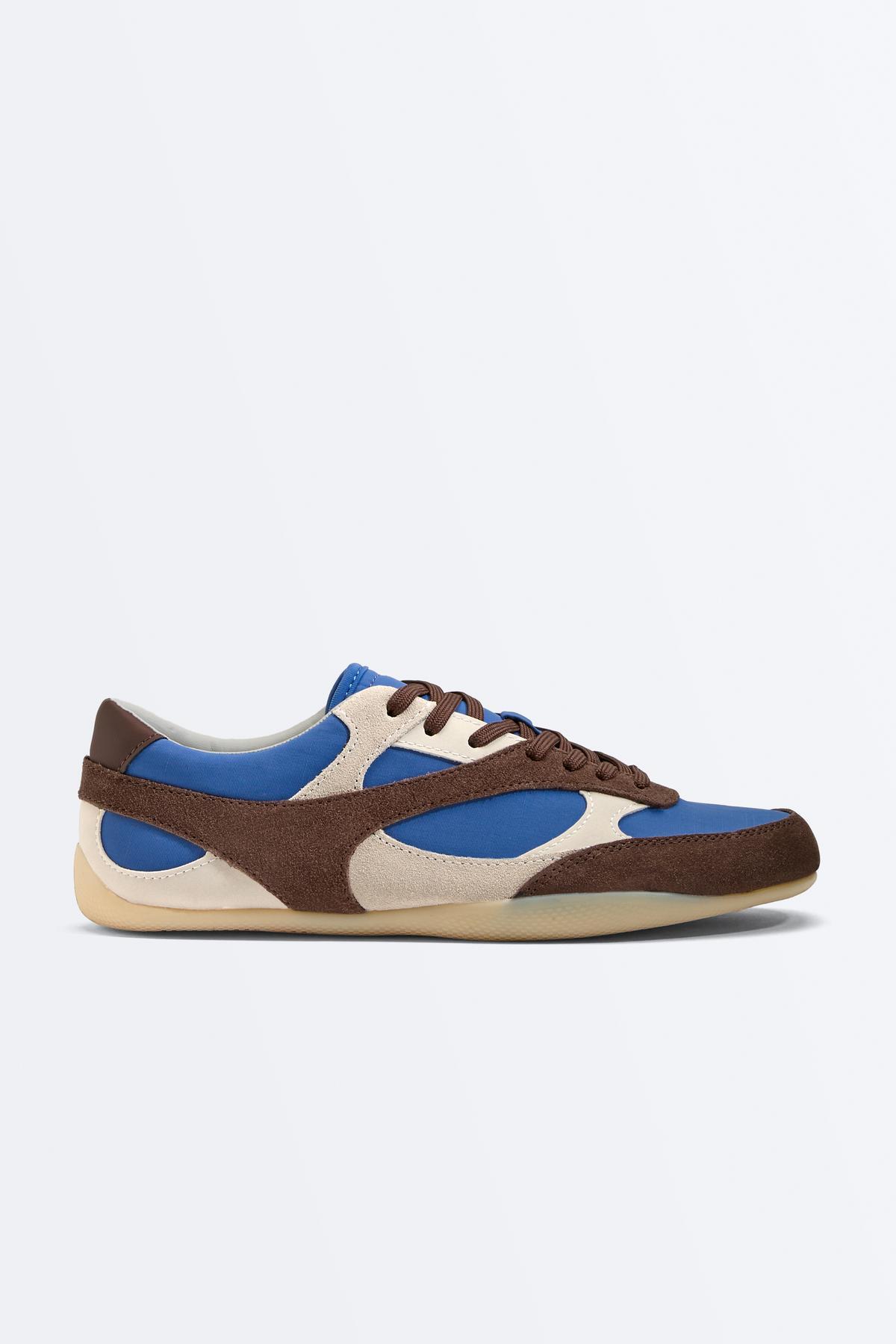 Retro sneakers