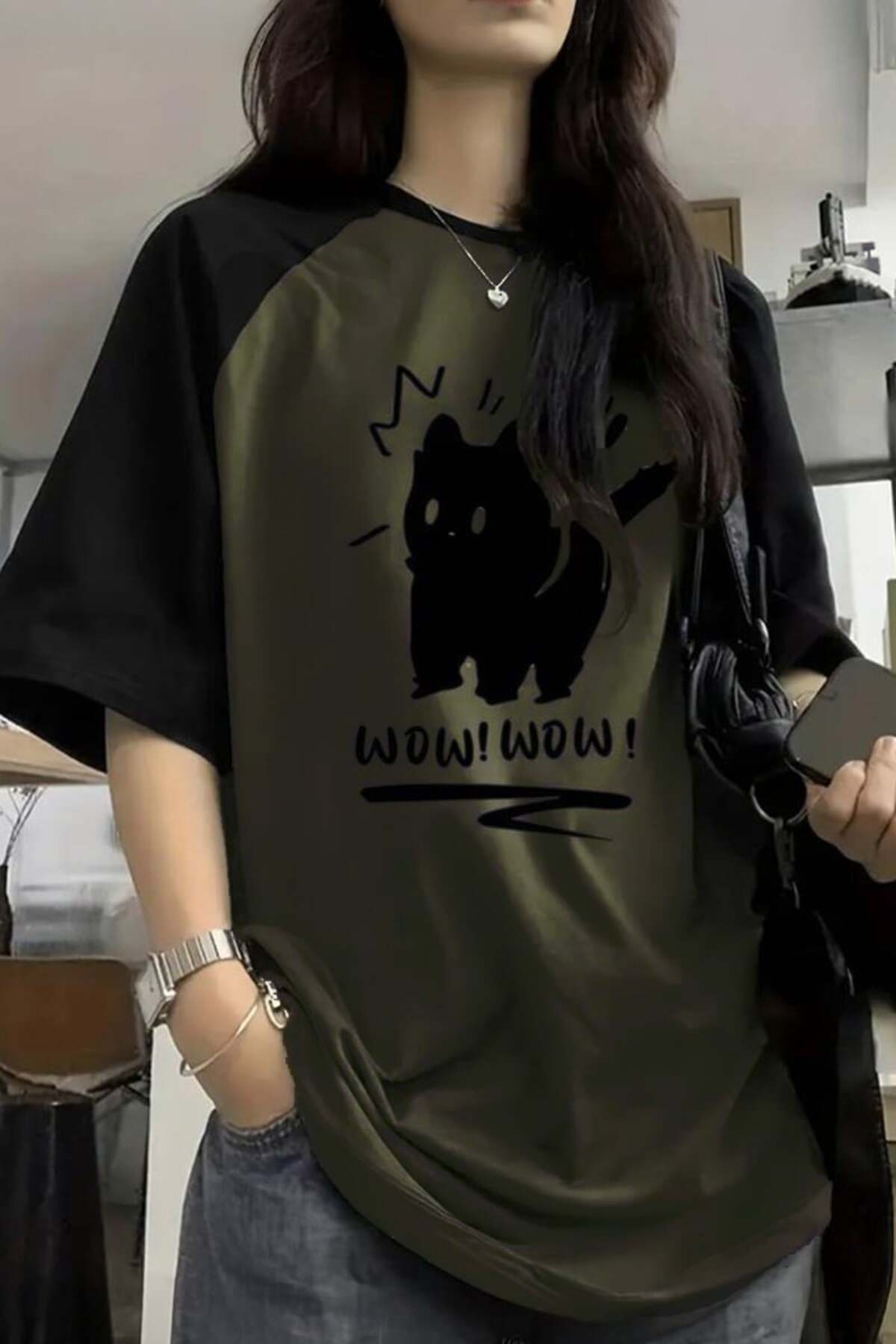 Köstebek  Siyah Raglan Yeşil Wow! Wow! Cat Y2K Unisex T-Shirt