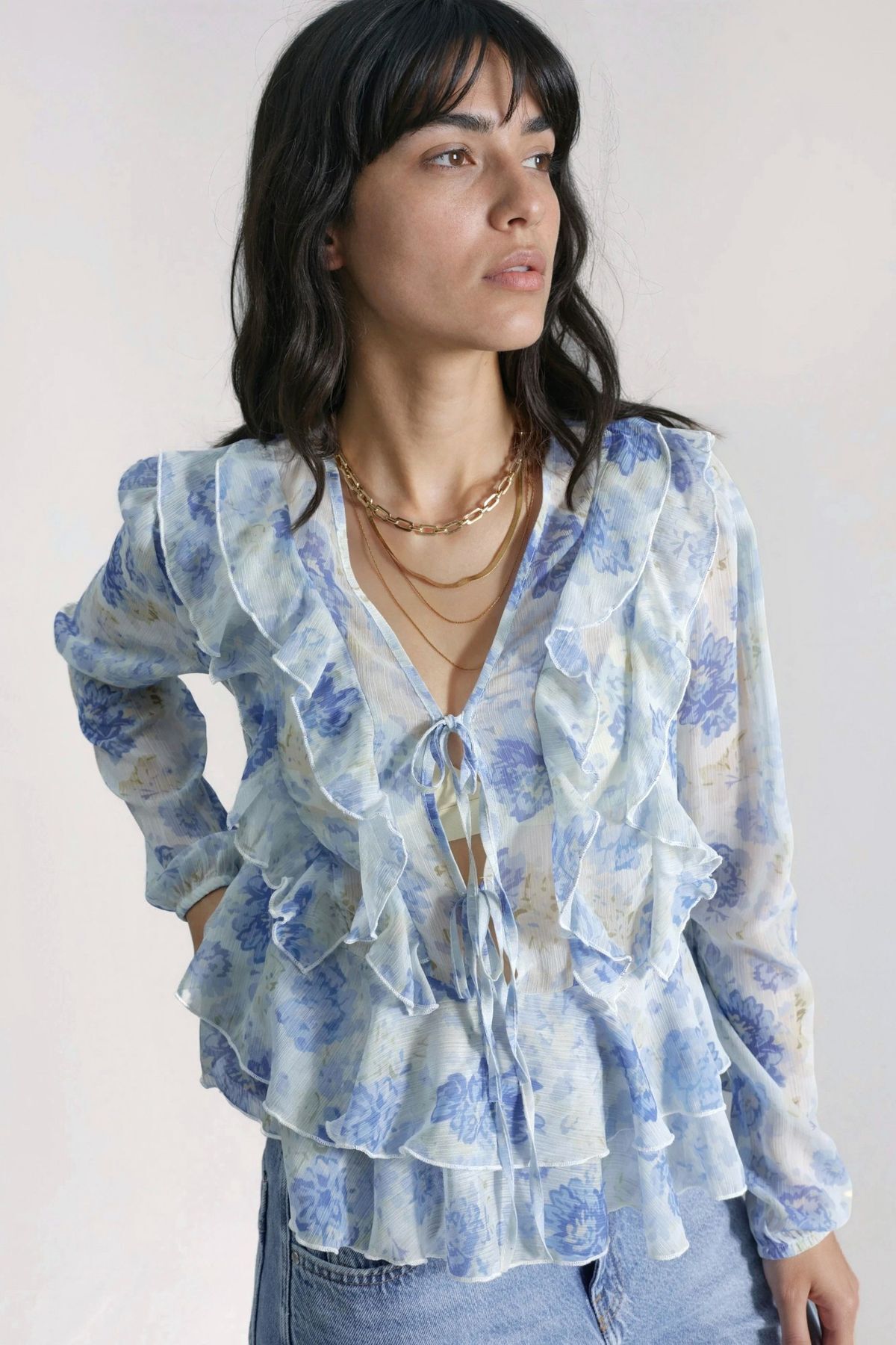 Hiccup  Fırfırlı V Yaka Desenli Bluz - Görsel 7