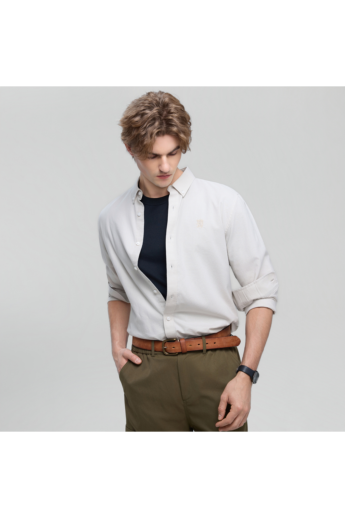 Giordano Men’s Cotton Slim Oxford Shirt with Embroidery