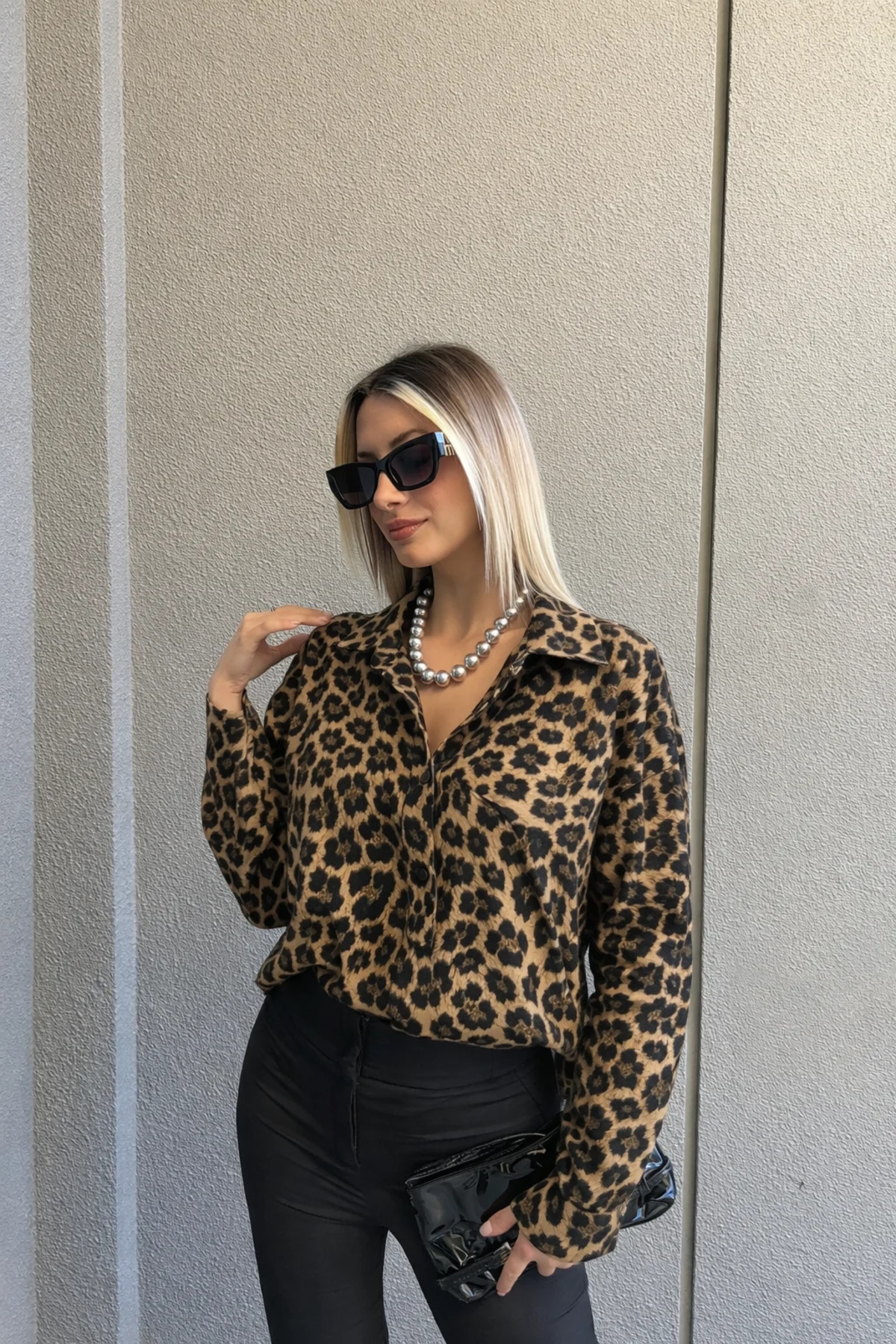 Perry Boutique  Kadın Leopar Desen Uzun Kol Gömlek - Görsel 3