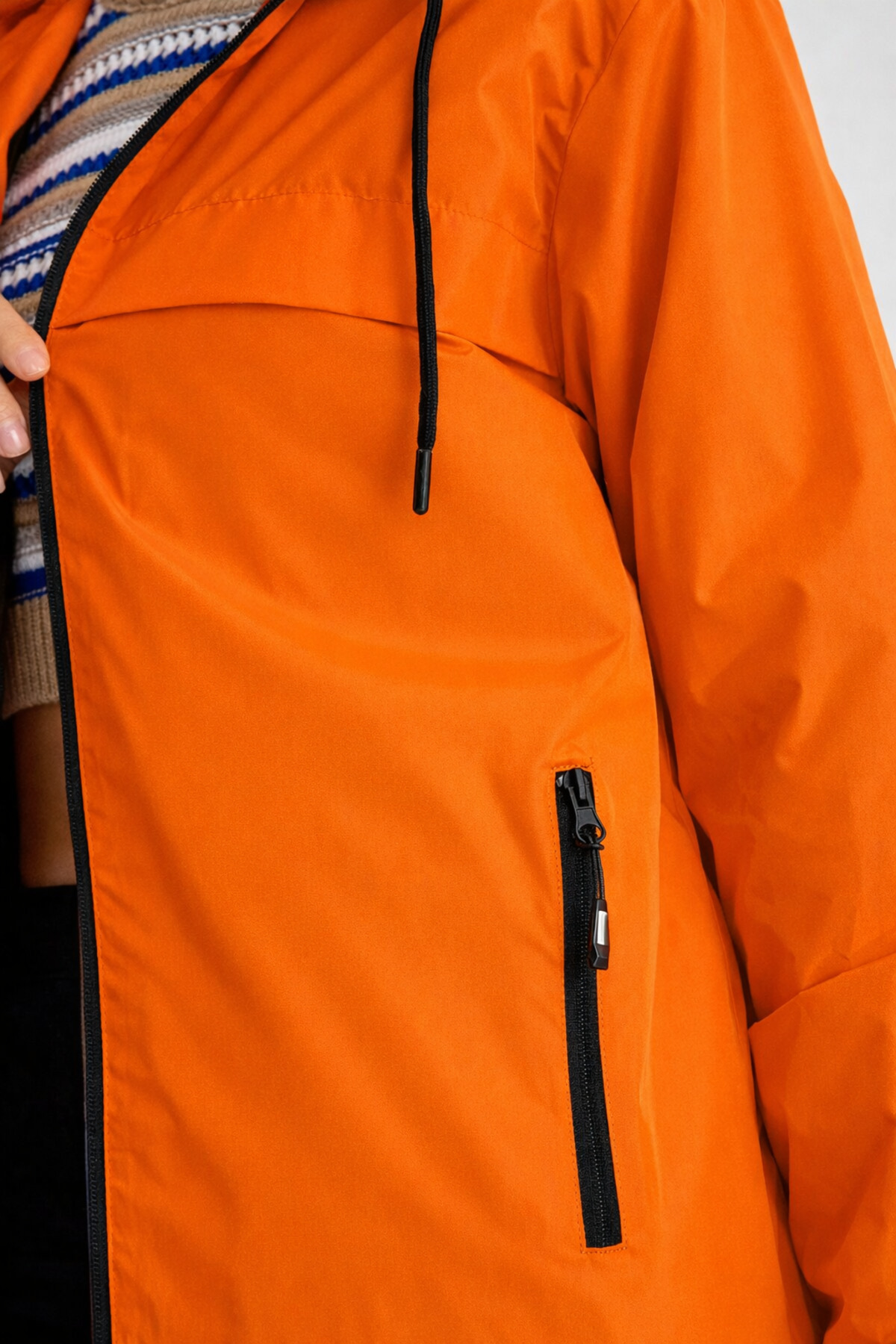 comstar  Kadın Içi Astarlı Suya Dayanıklı Kapüşonlu Yağmurluk - Görsel 4